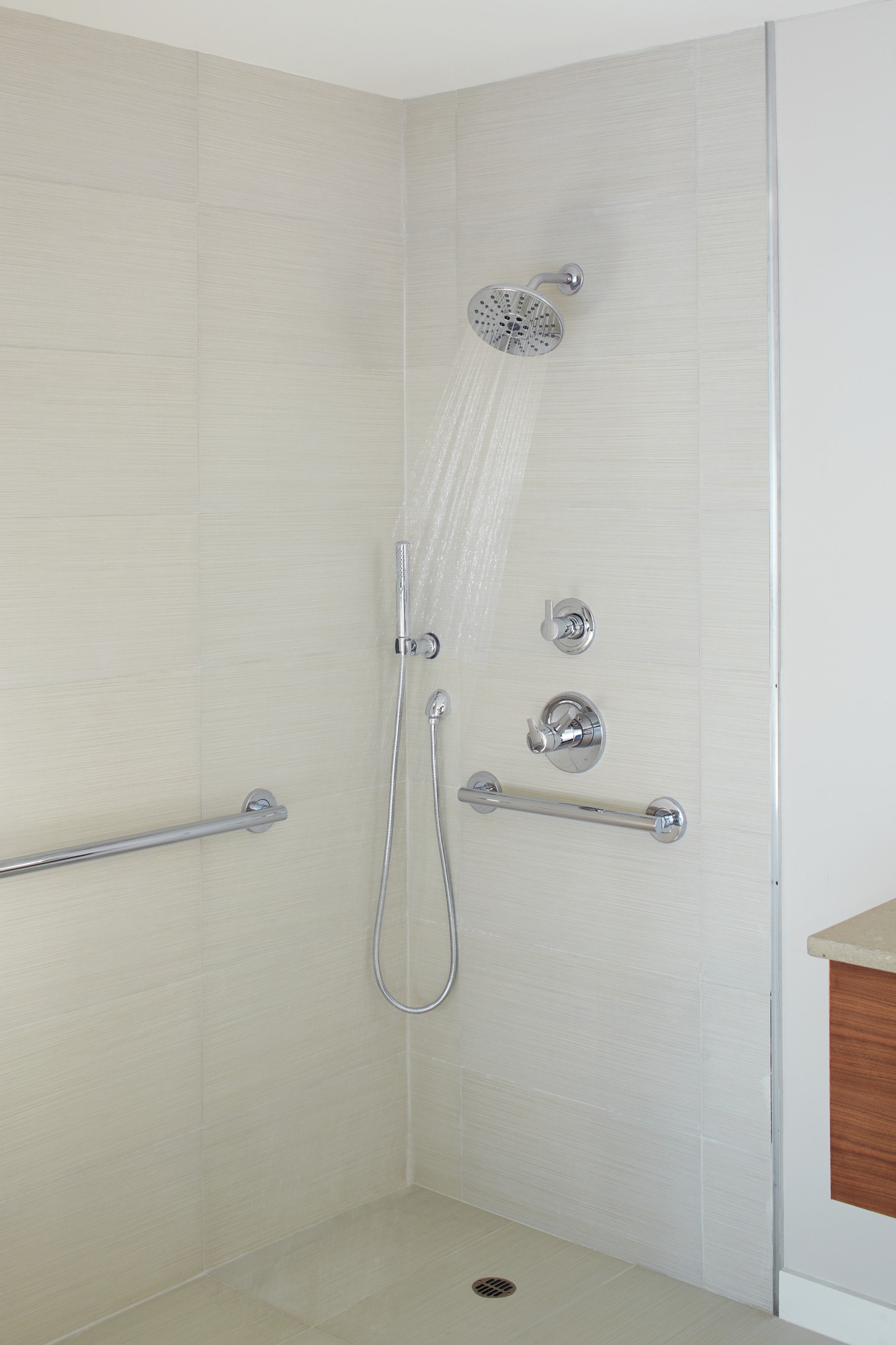 Premium Single-Setting Adjustable Wall Mount Hand Shower in Chrome 55085