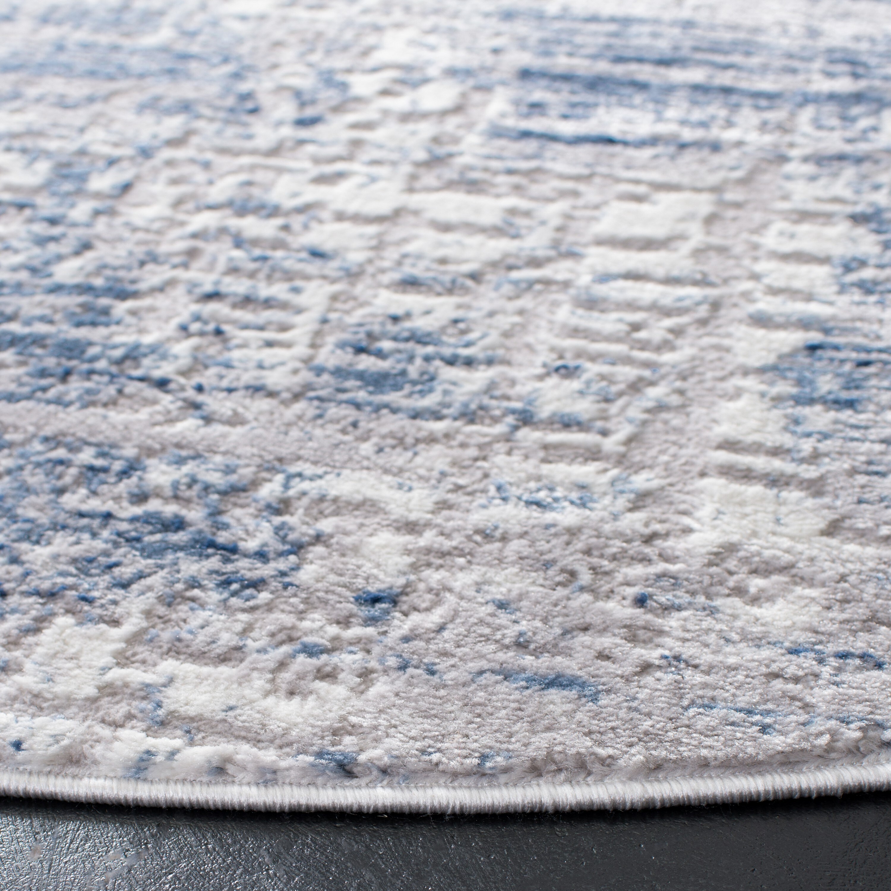Safavieh ALA786M-5R rugs - View #3