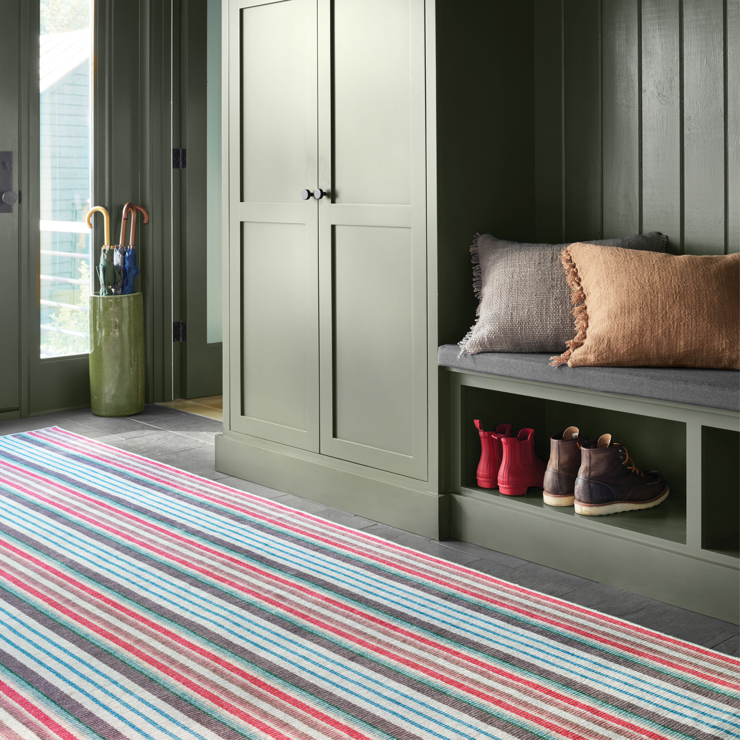 Red and Multicolor Stripe Synthetic Runner Rug 2'6"x8'0"
