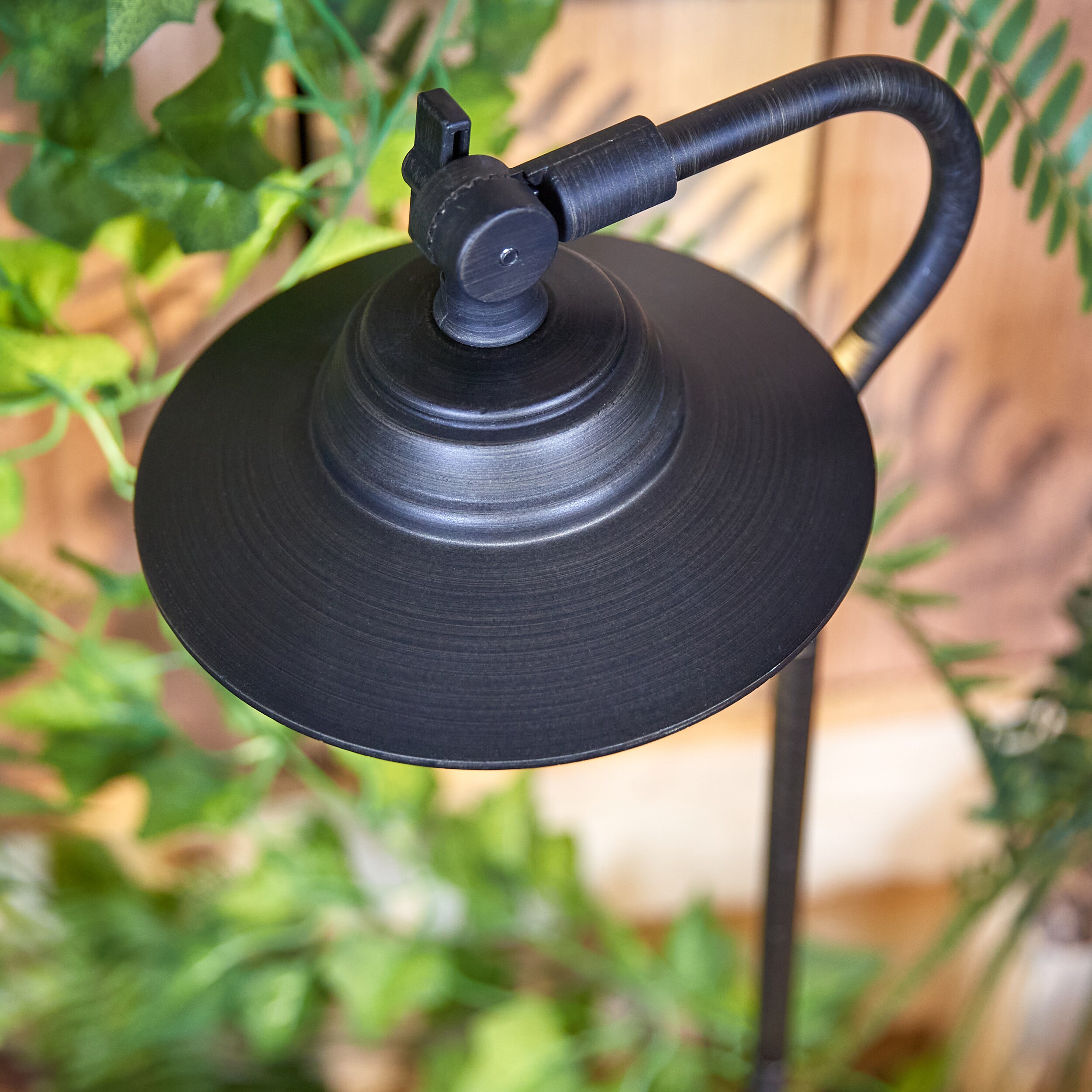 Harbor Breeze 90-Lumen 1.3-Watt Bronze Low Voltage Hardwired