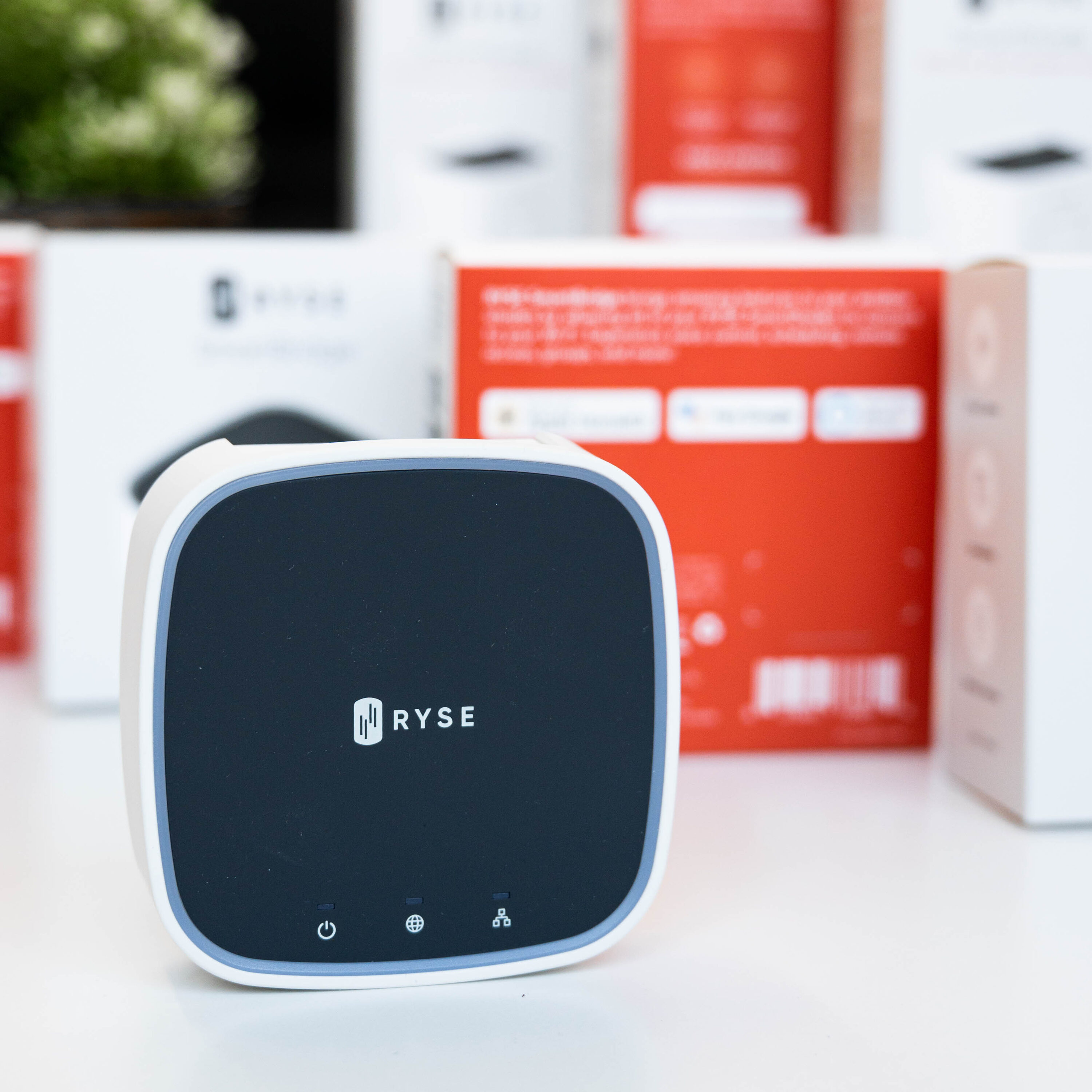 RYSE BR-0101 Smart-Home-Bundles - View #3
