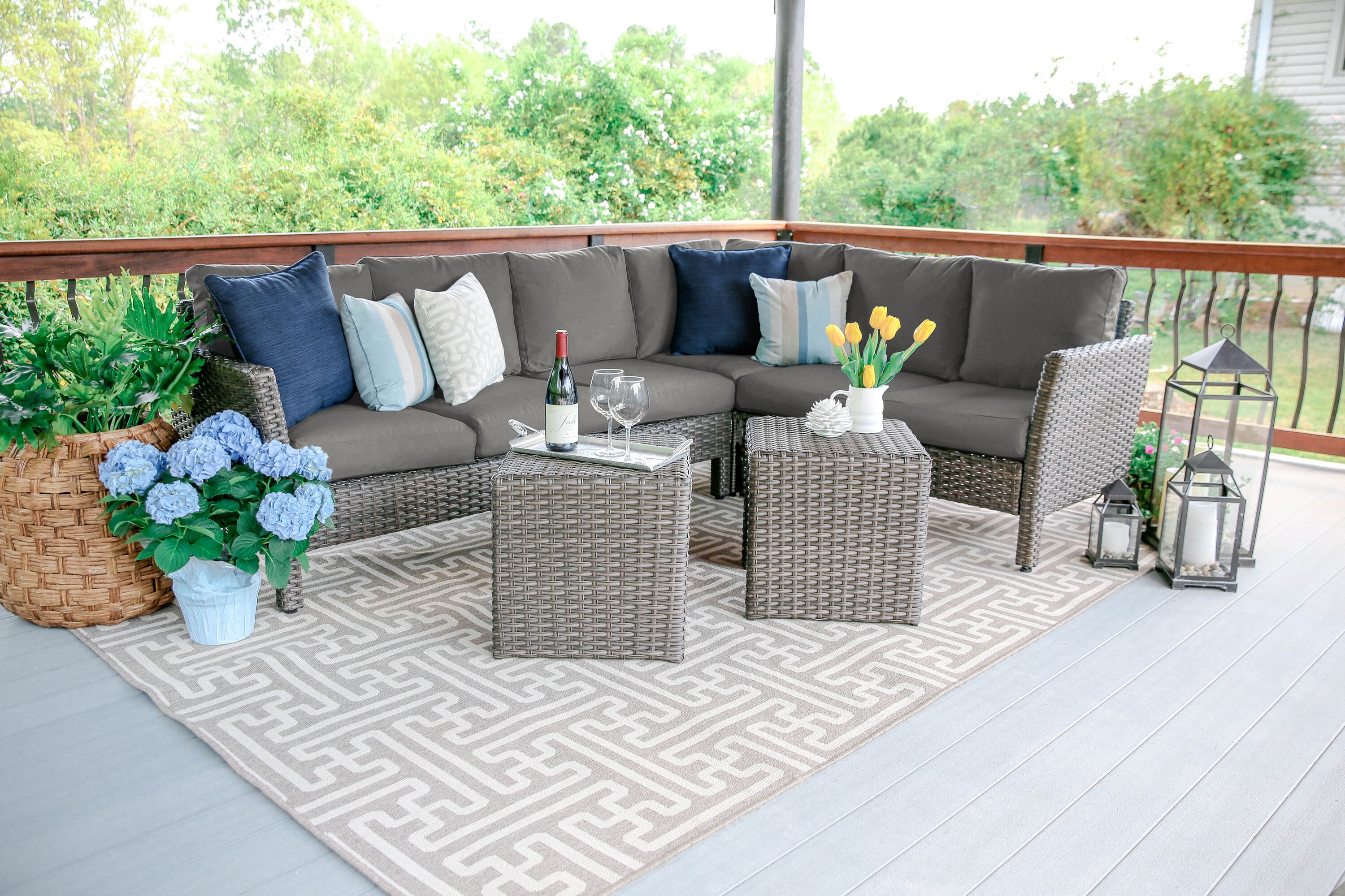 Leisure Made 768943-GRY Canton Wicker Outdoor Sectional with Gray Cushions and Steel Frame