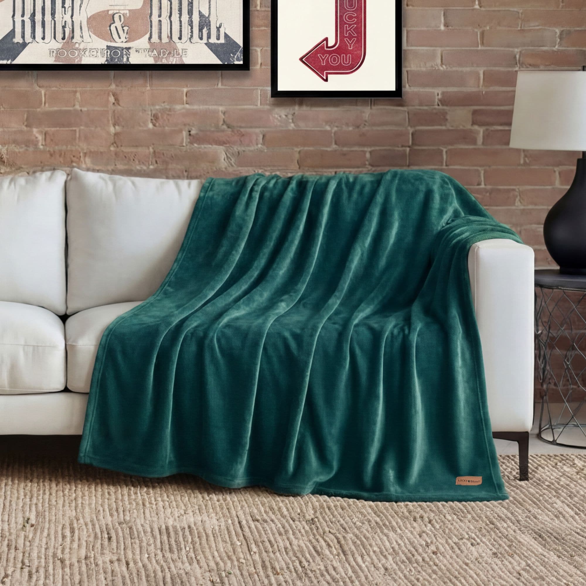 Lucky Brand  Dark Green Solid Plush 50-in x 70-in Throw Blanket