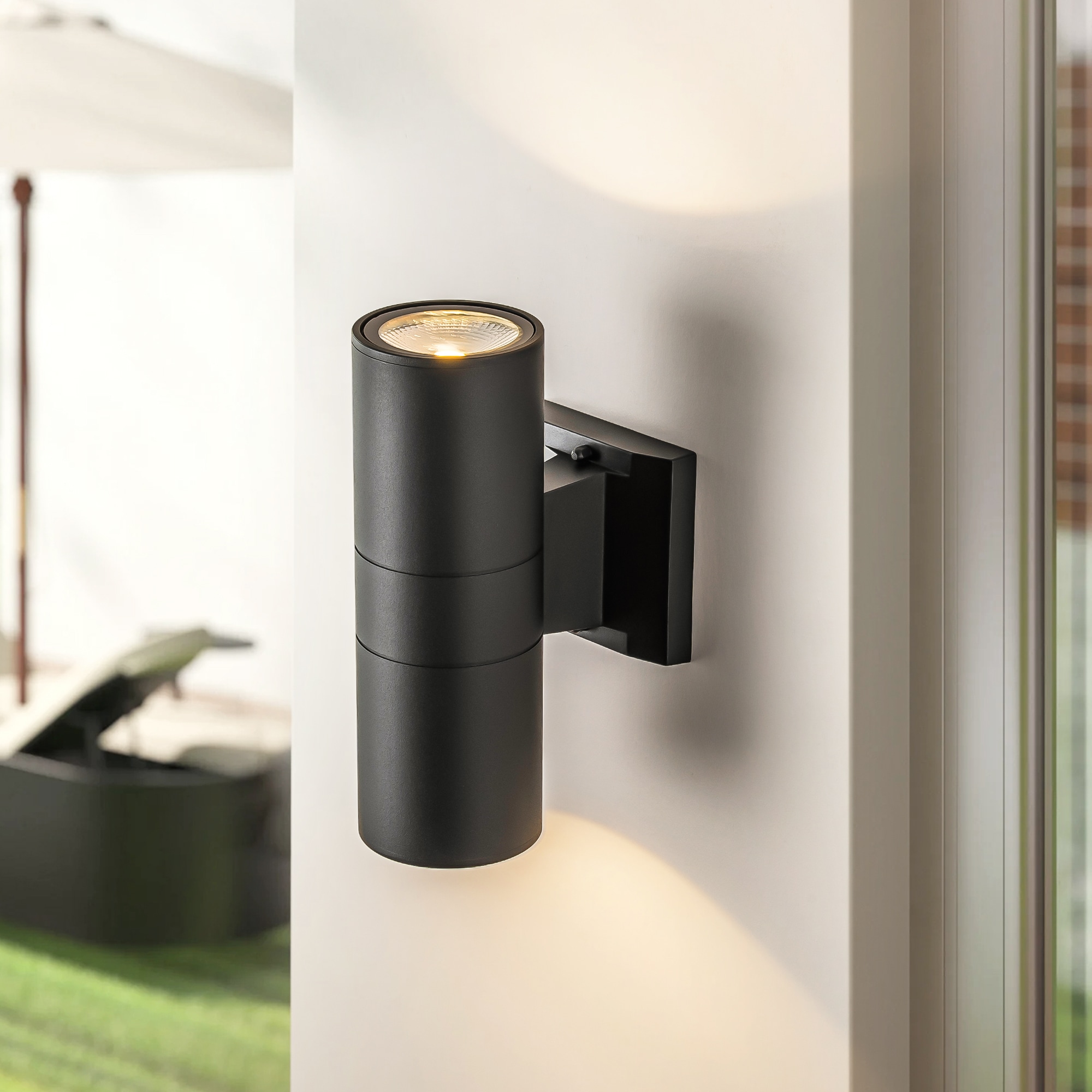 Rennnsan WL810159288 Jamie 10.2-in H Matte Black Hardwired Integrated LED Outdoor Wall Light