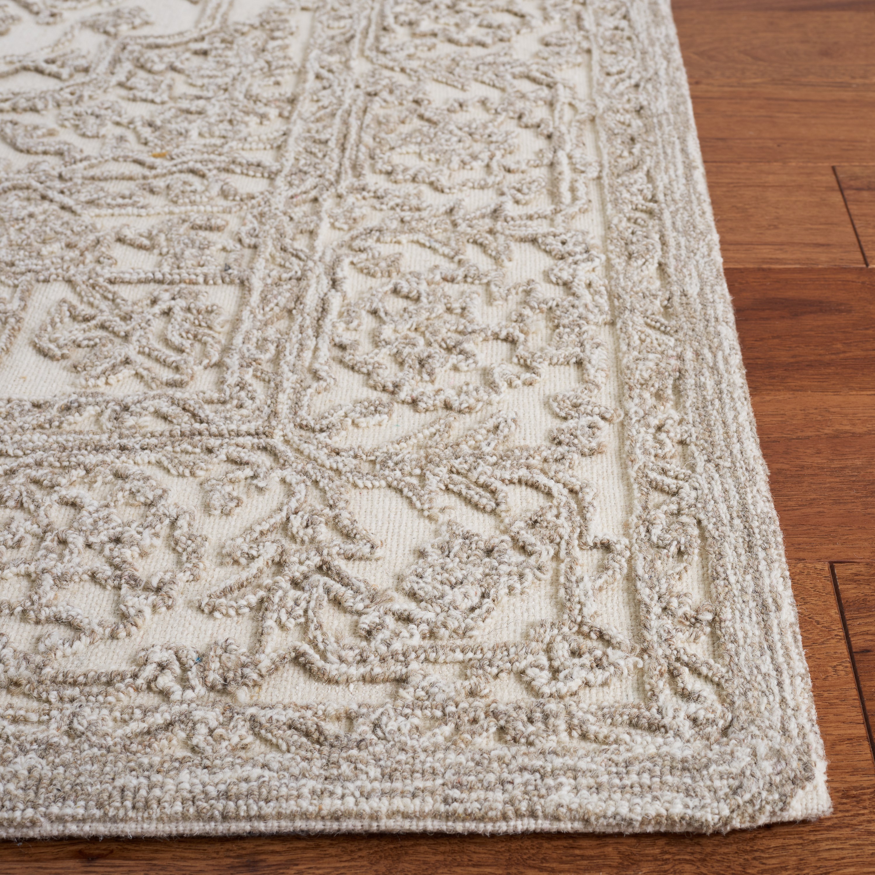 Safavieh TRC302A-8 rugs - View #3
