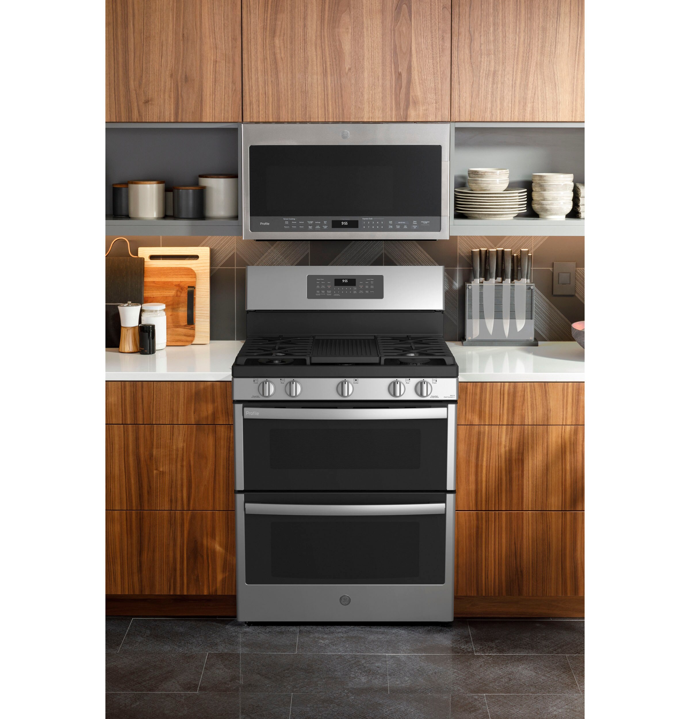GE Profile 30-in 5 Burners 4.3-cu ft / 2.5-cu ft Self-cleaning Air Fry  Convection Oven Freestanding Double Oven Gas Range (Fingerprint-resistant  