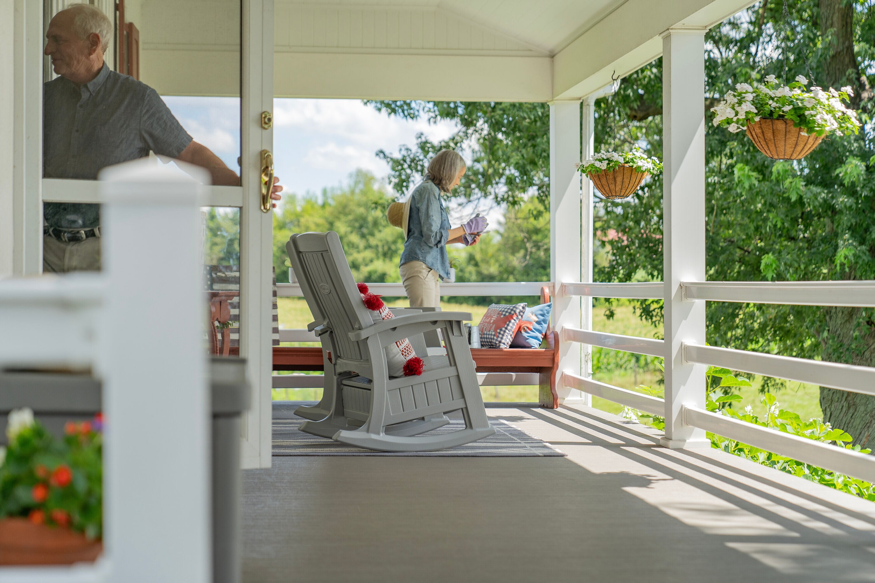 Suncast BMRC1000 Patio-Chairs - View #15