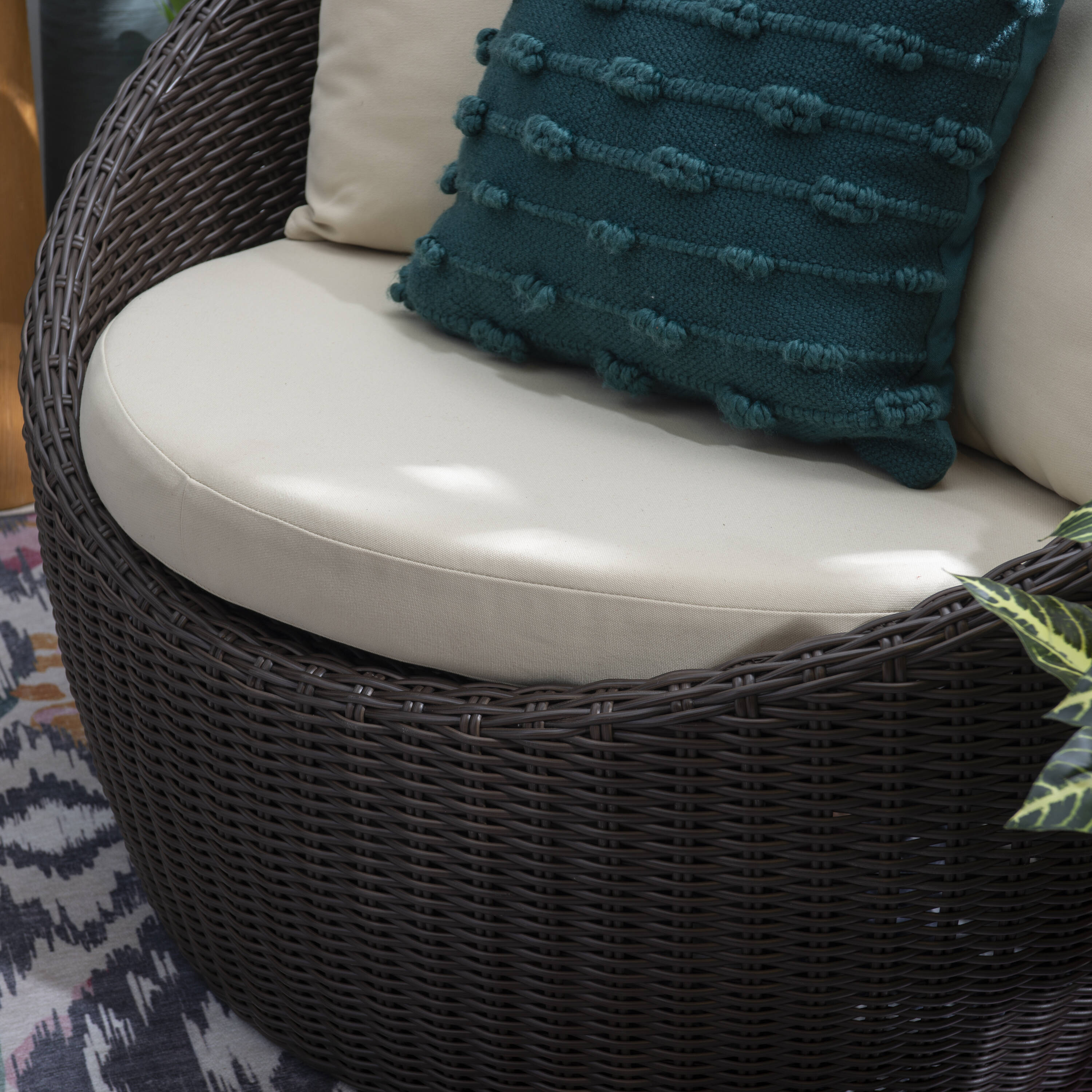 Linon LOWES1997 Patio-Chairs - View #3