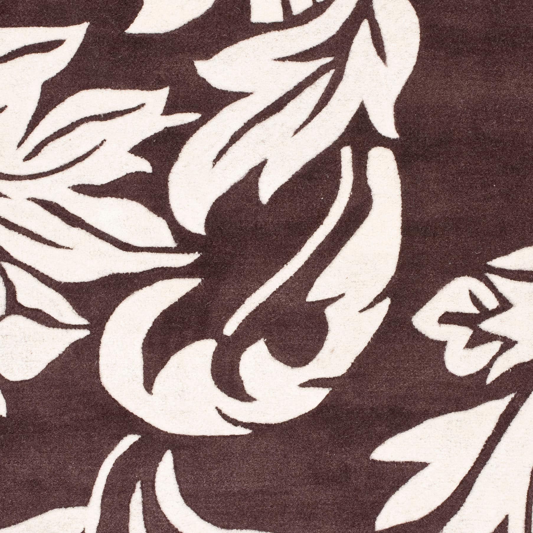 Safavieh SOH831A-5 rugs - View #7