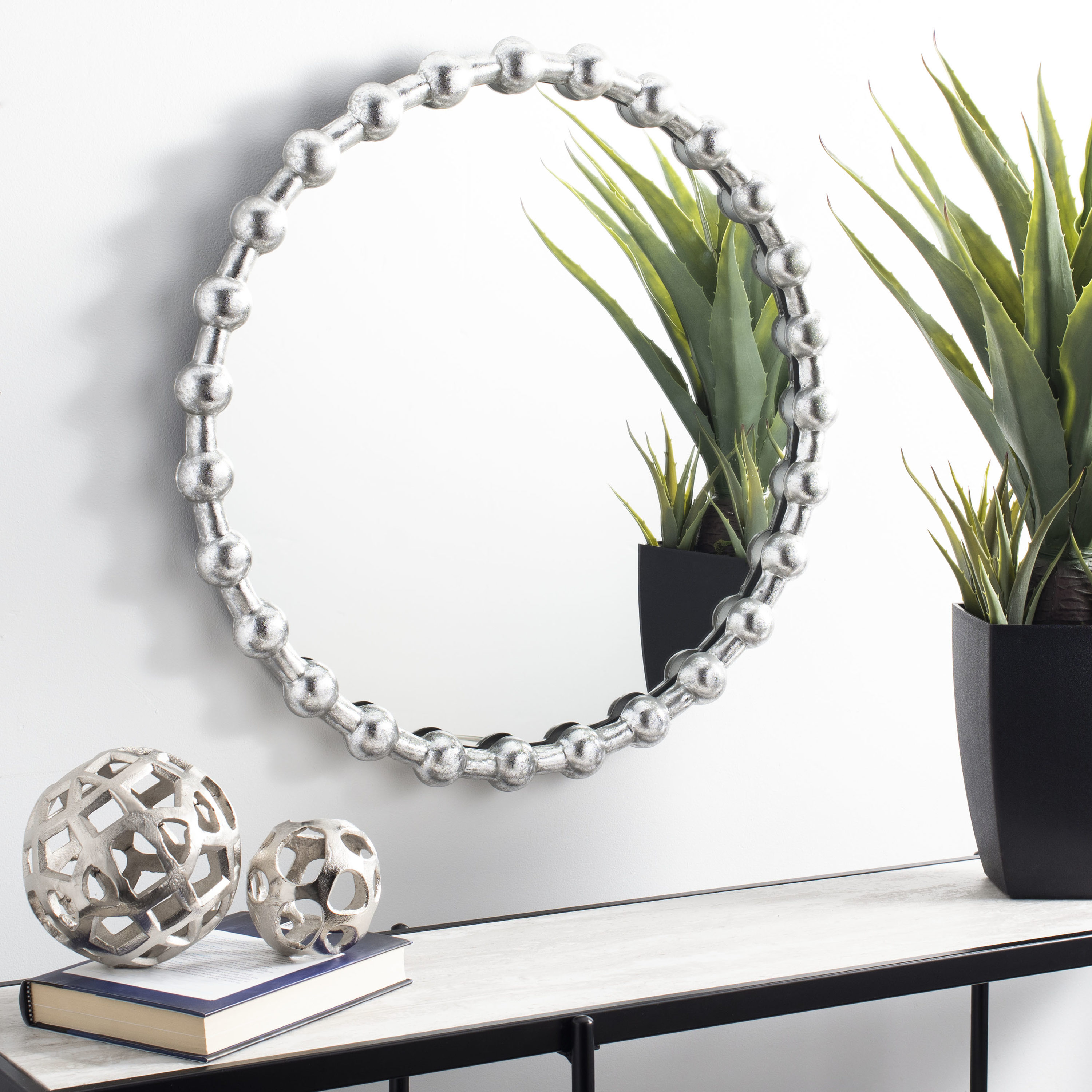 Engineered Wood Round Wall Mirror In Silver Colour