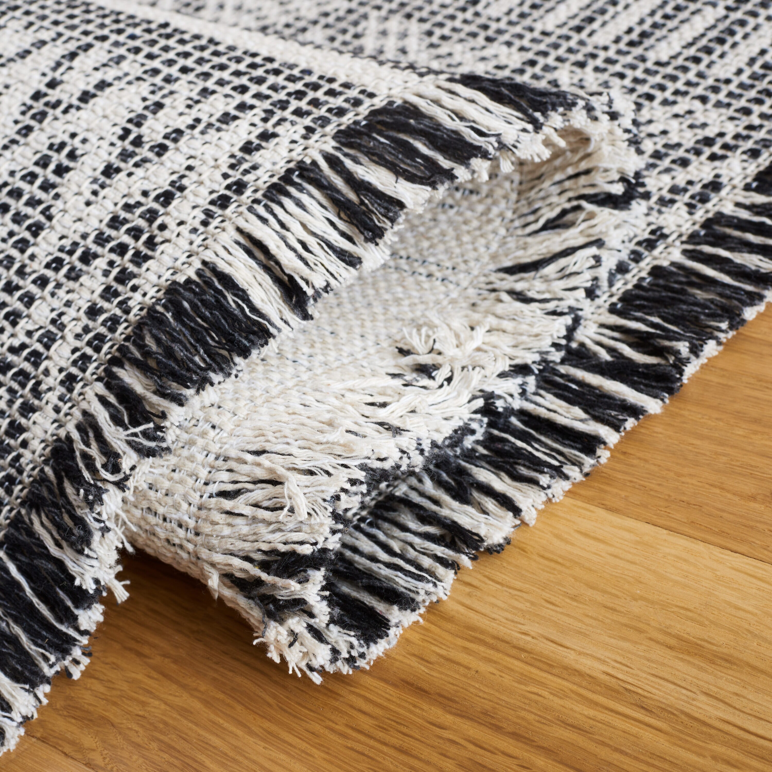 Safavieh AGT506Z-4 rugs - View #6
