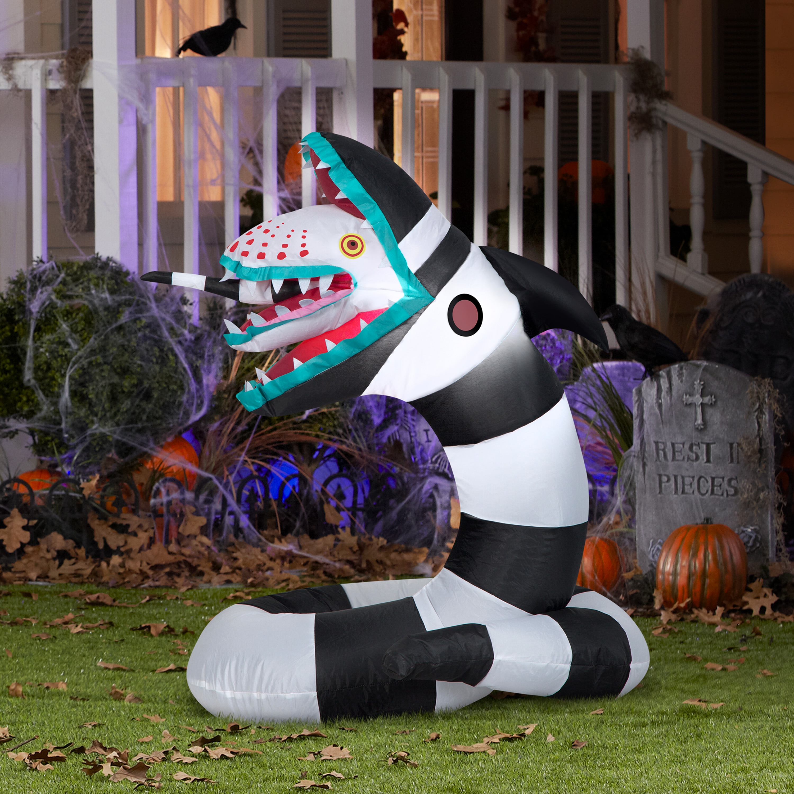 Gemmy G-221903 Outdoor-Halloween-Decor - View #3