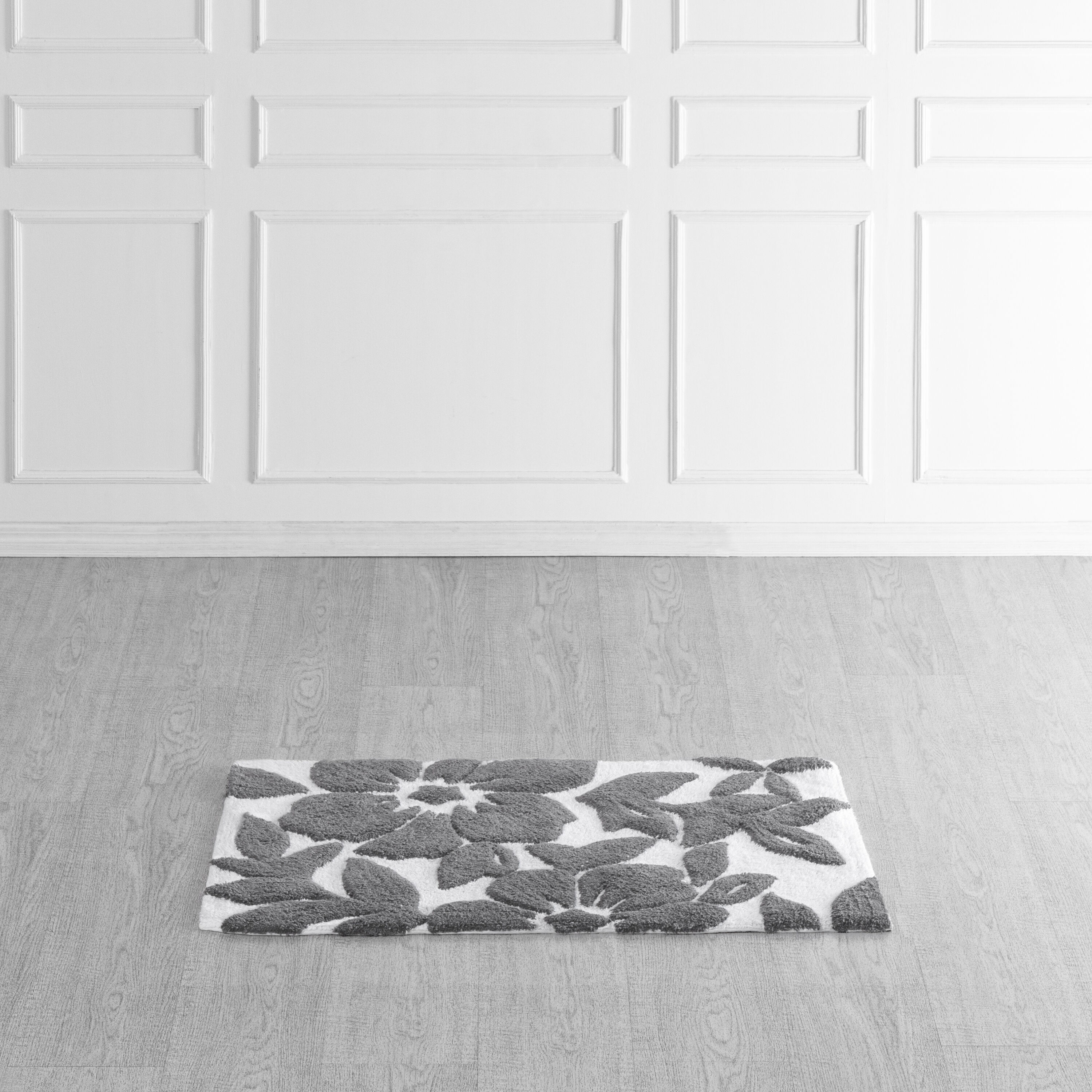 MH LONDON Bath Mats 21-in x 34-in Arctic and White Cotton Bath Mat