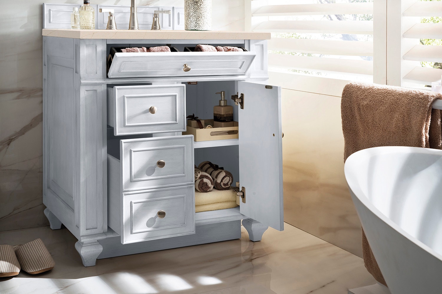 James Martin Vanities 157-V30-BW-3EMR Bath-Vanity-Combo - View #4