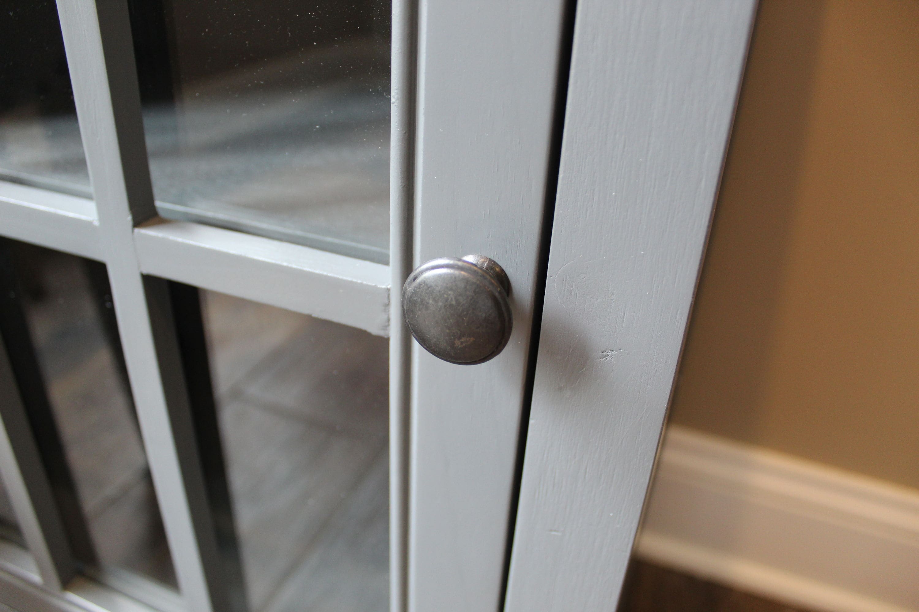 FR4586 End-Tables - View #3