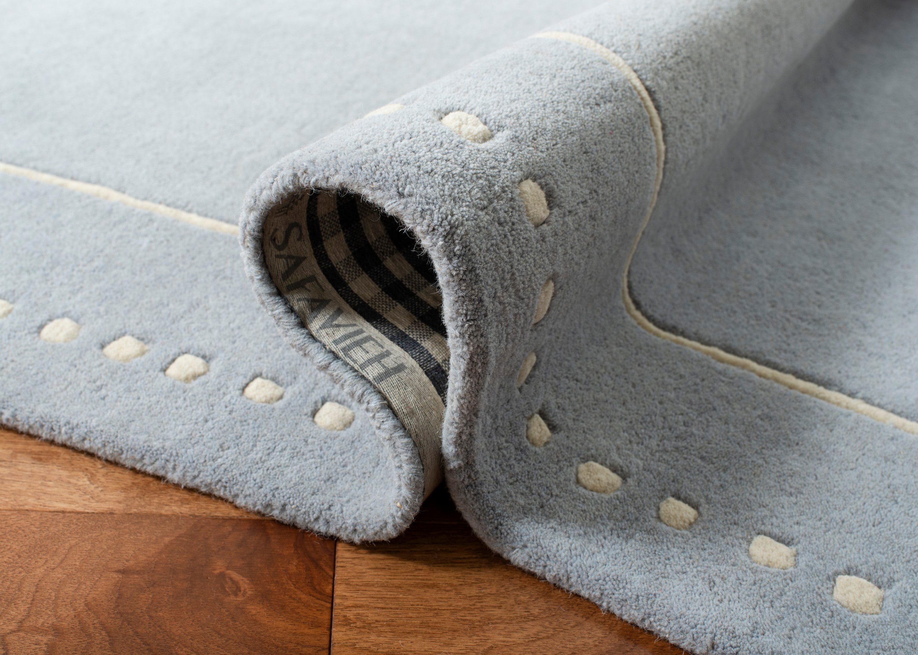 Safavieh BEL151A-3SQ rugs - View #6