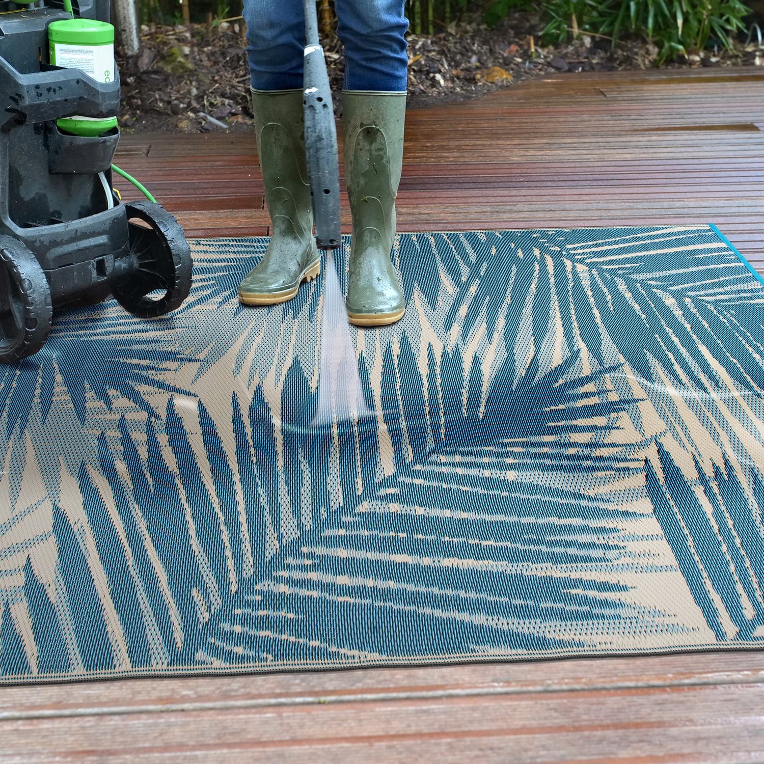 Tropical Blue Floral Reversible Synthetic Outdoor Area Rug