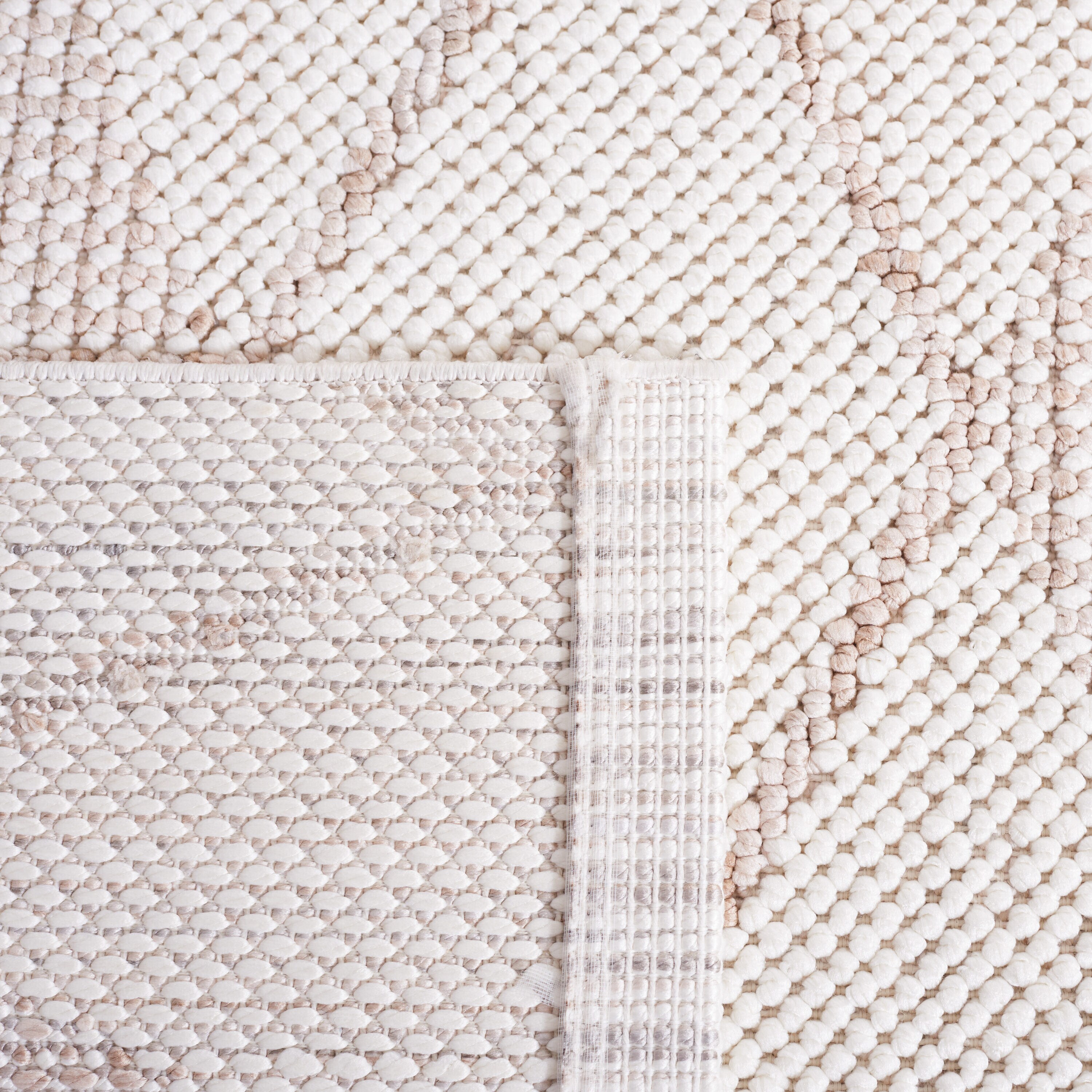 Safavieh TRL102A-5 rugs - View #3