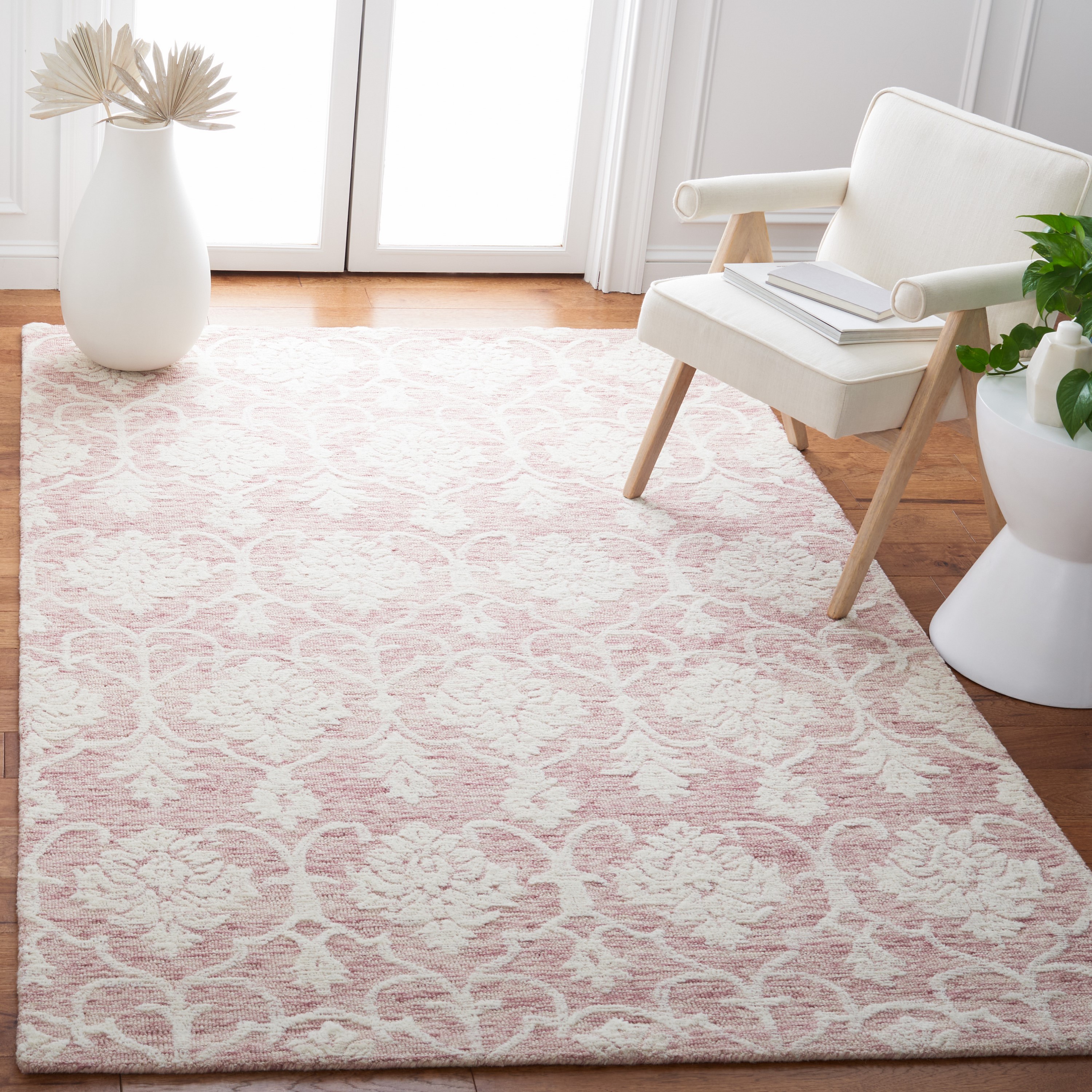 Safavieh MET996U-5 Metro Mizka 5 x 8 (ft) Tufted Wool Pink/Ivory Rectangular Indoor Floral/Botanical Farmhouse/Cottage Area rug