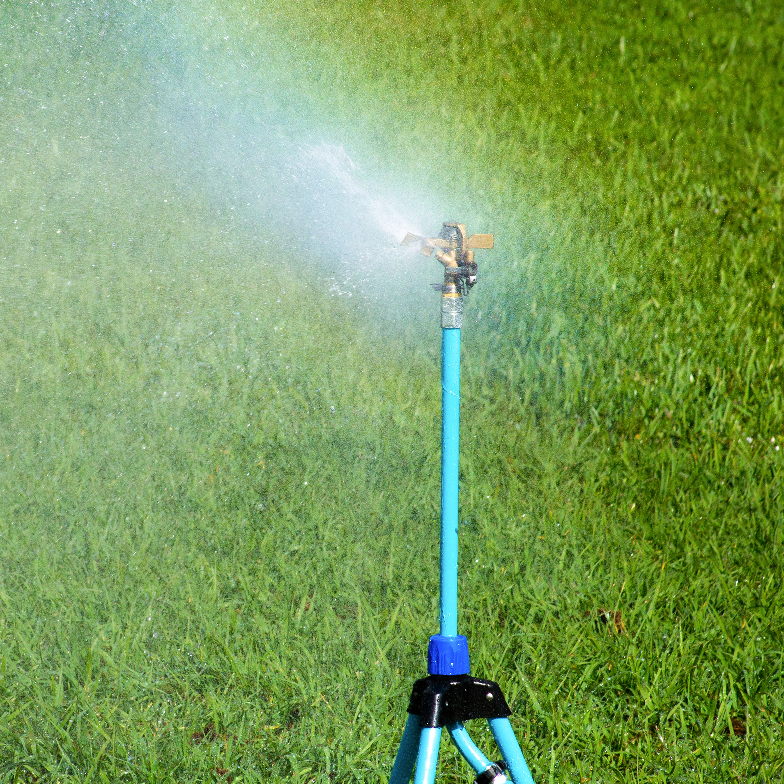 Best Garden Poly 5600 Sq. Ft. Spike Impulse Sprinkler - Power Townsend  Company