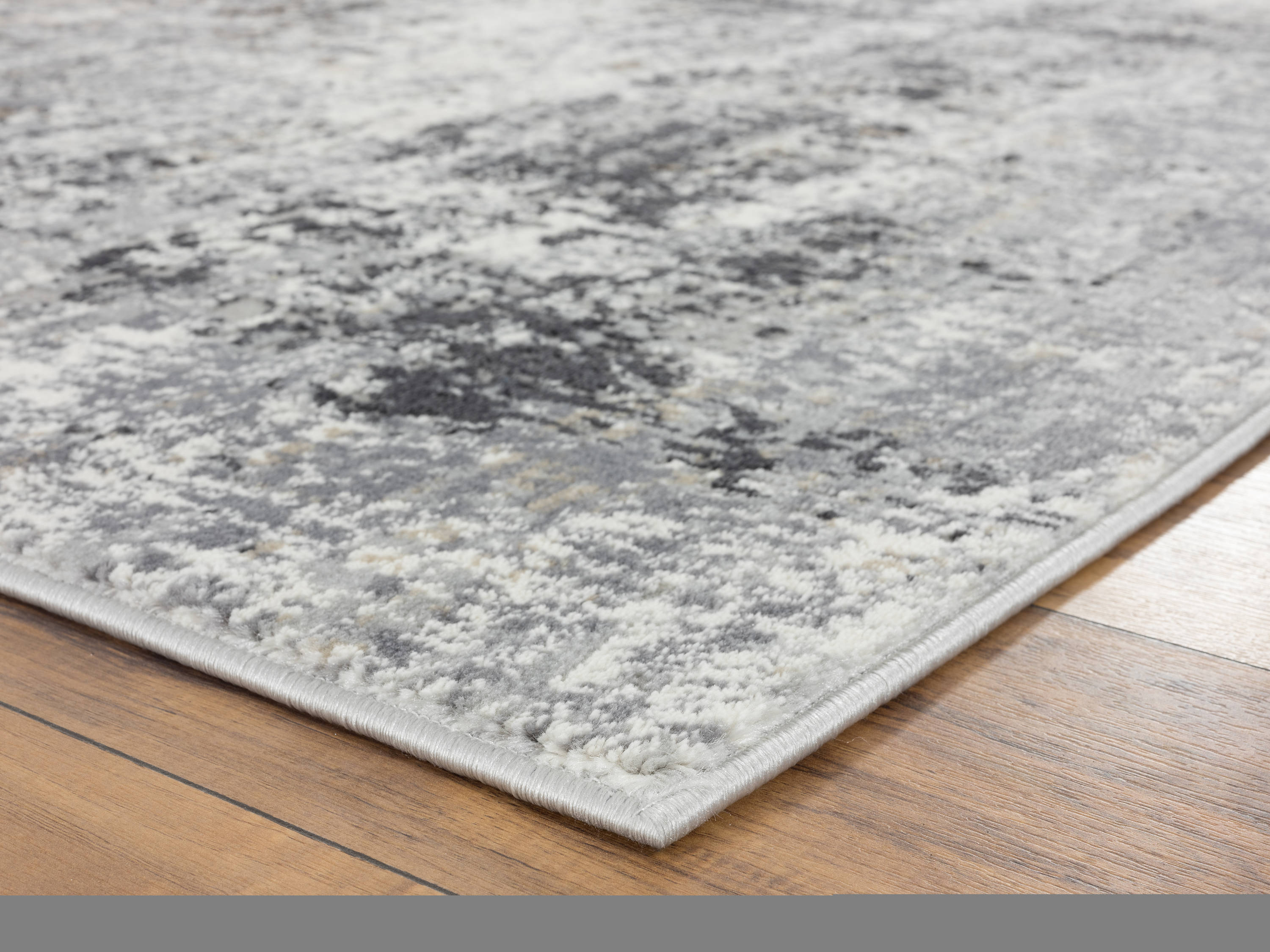 United Weavers Of America 4535 10377 28E rugs - View #4