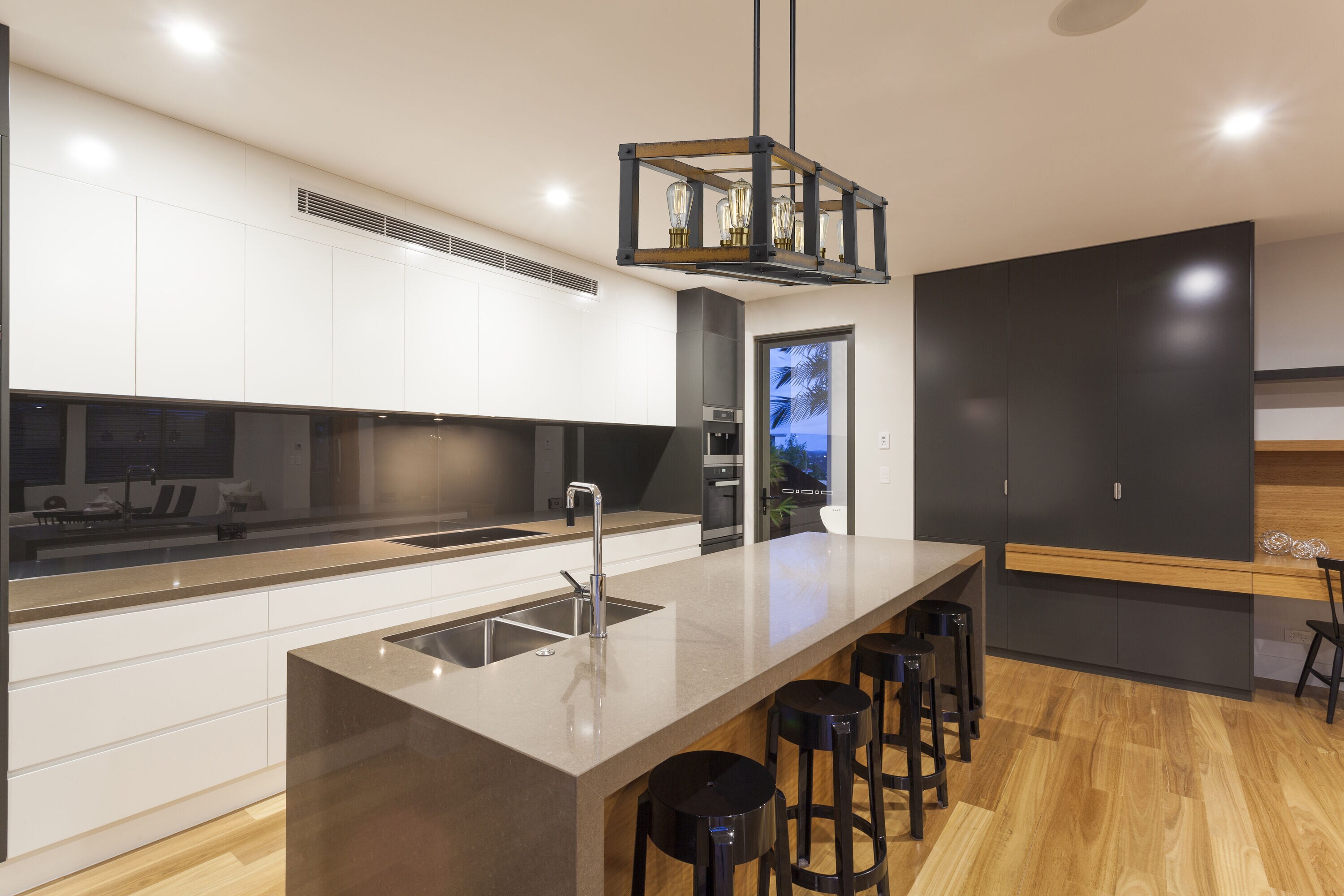 Z-Lite 472-8L-RM Pool-Table-Lighting - View #2