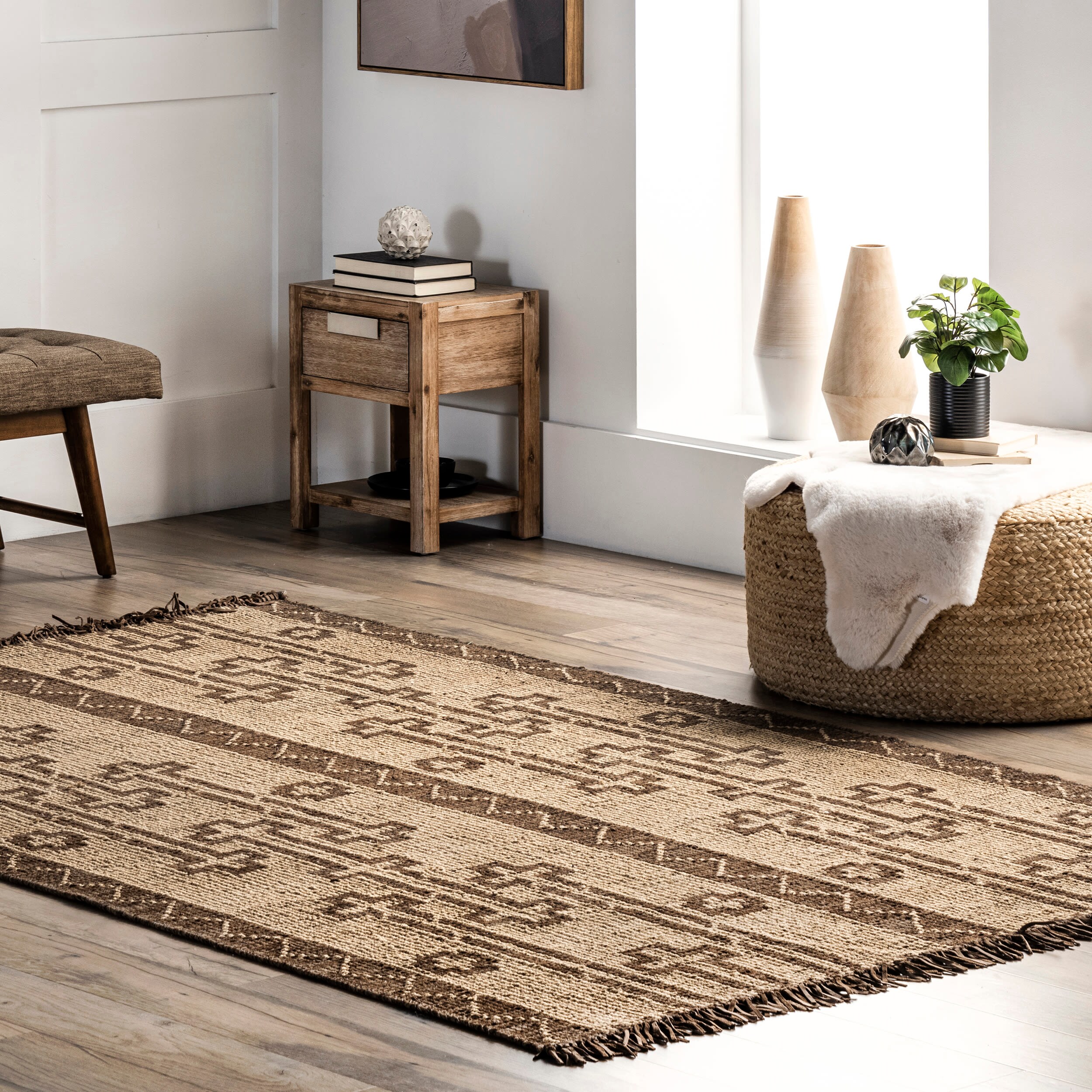 nuLOOM VCRC03A-508 Livy 5 x 8 (ft) Woven Jute Natural Rectangular Indoor Tribal Southwestern Vacuum regularly Area rug
