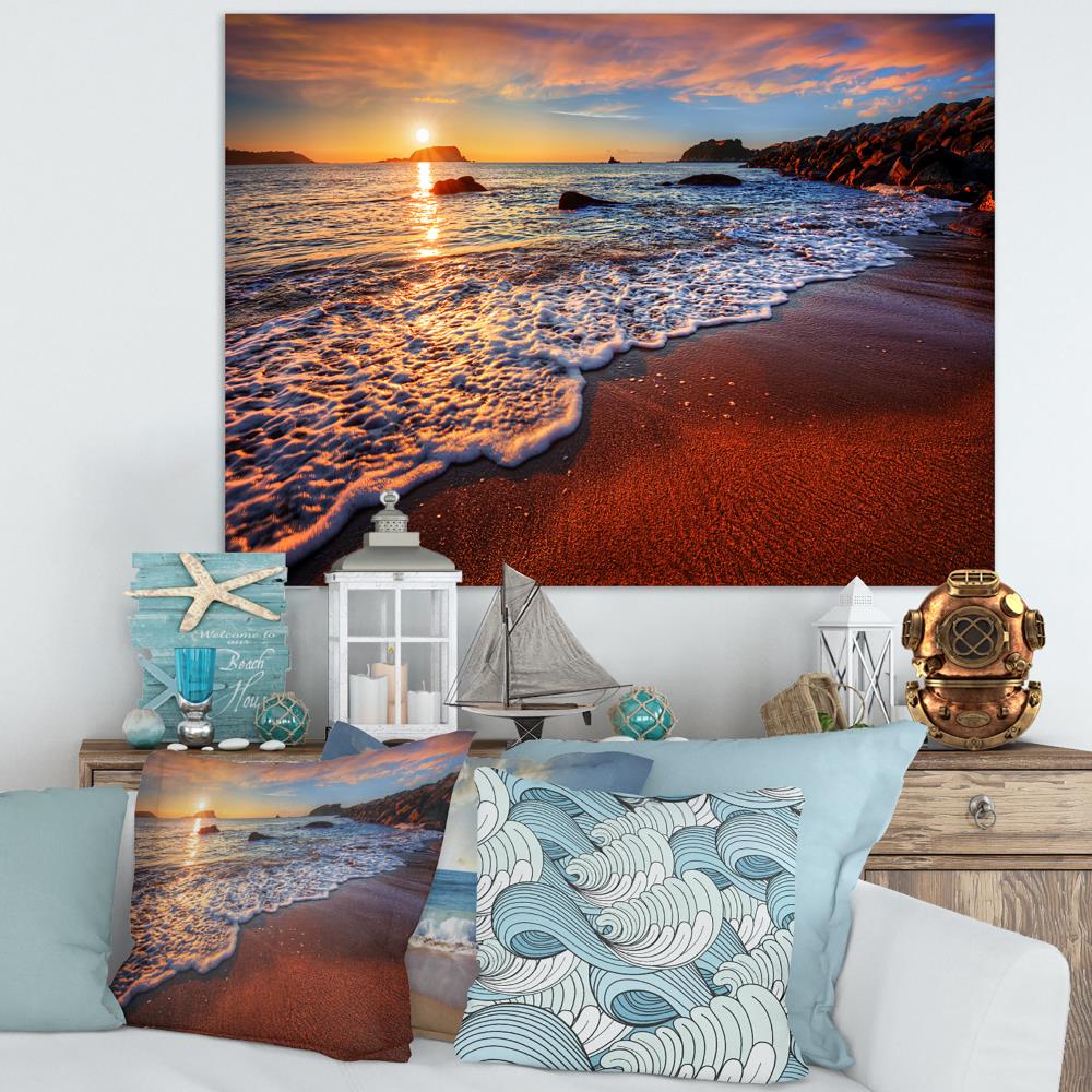 Designart 30-in H x 40-in W Coastal Print on Canvas in the Wall Art ...