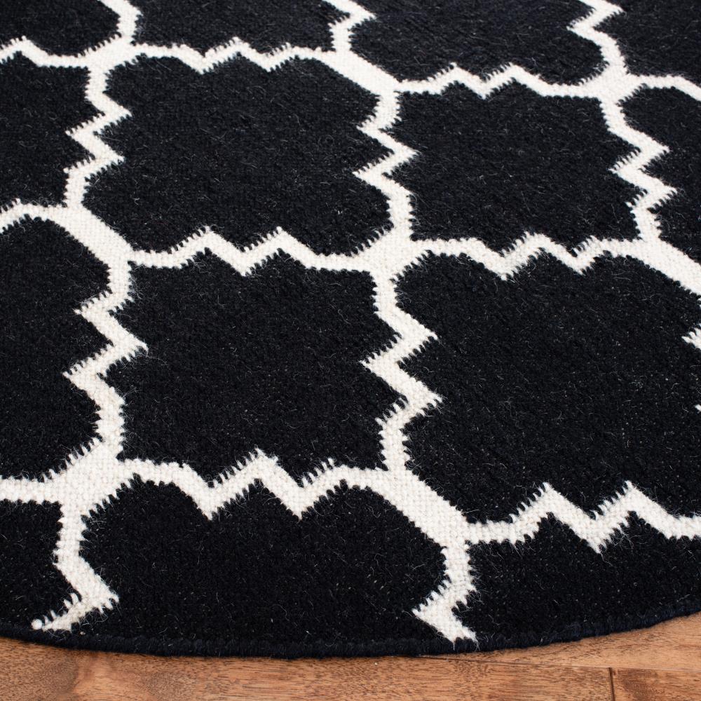 Safavieh DHU554L-8R rugs - View #3
