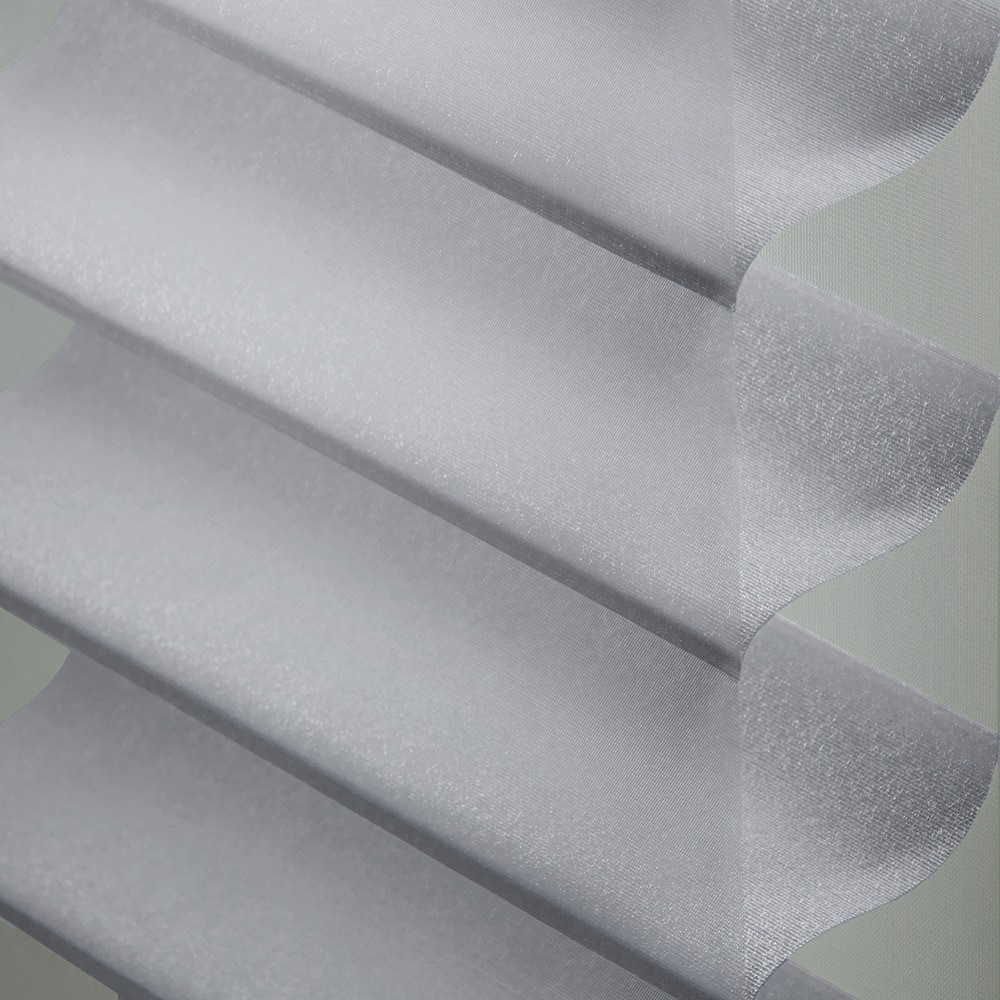 LEVOLOR 2020880 Asheland Light Gray Sheer Polyester Horizontal blinds swatch
