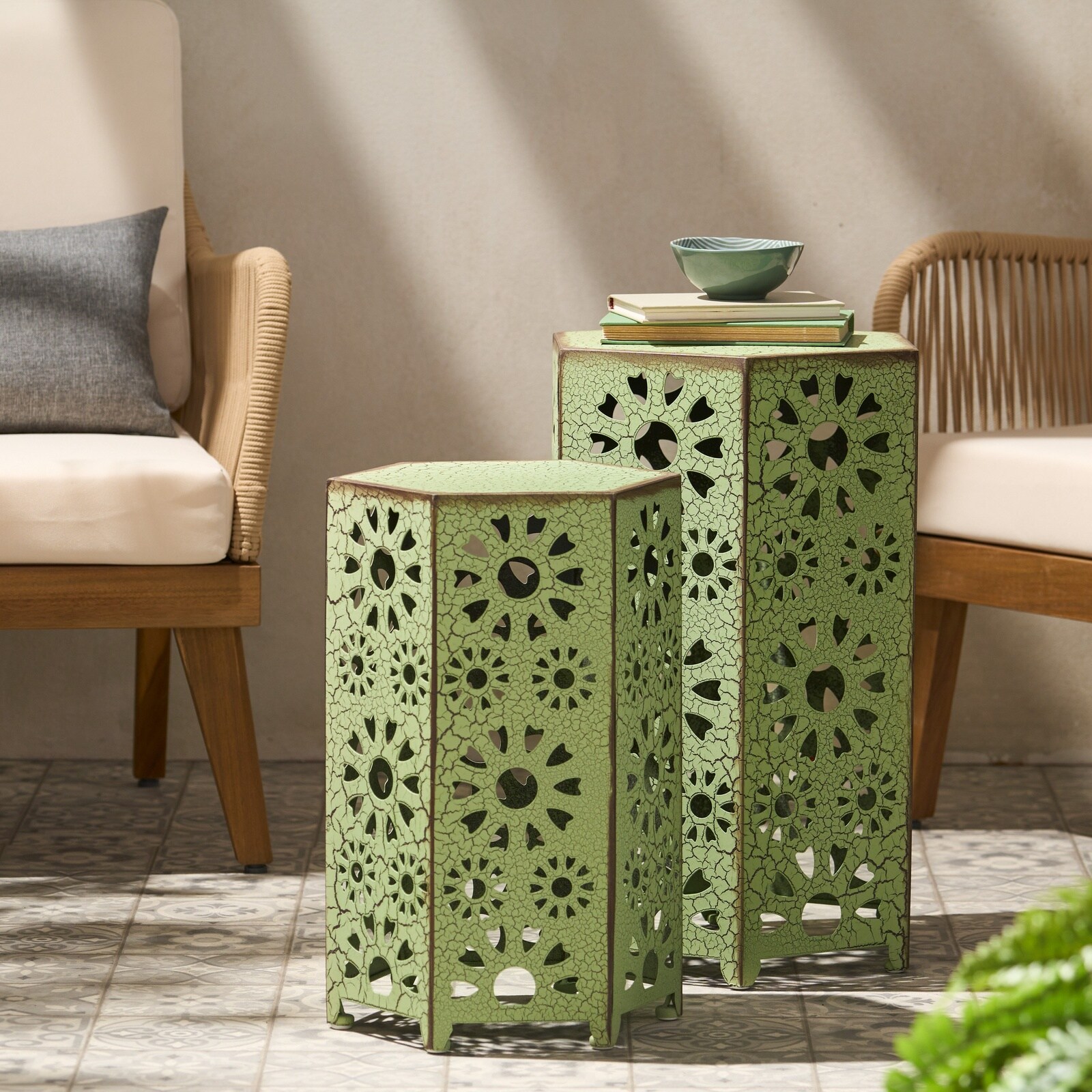 UOI ZZH105956 Patio-Tables - View #7