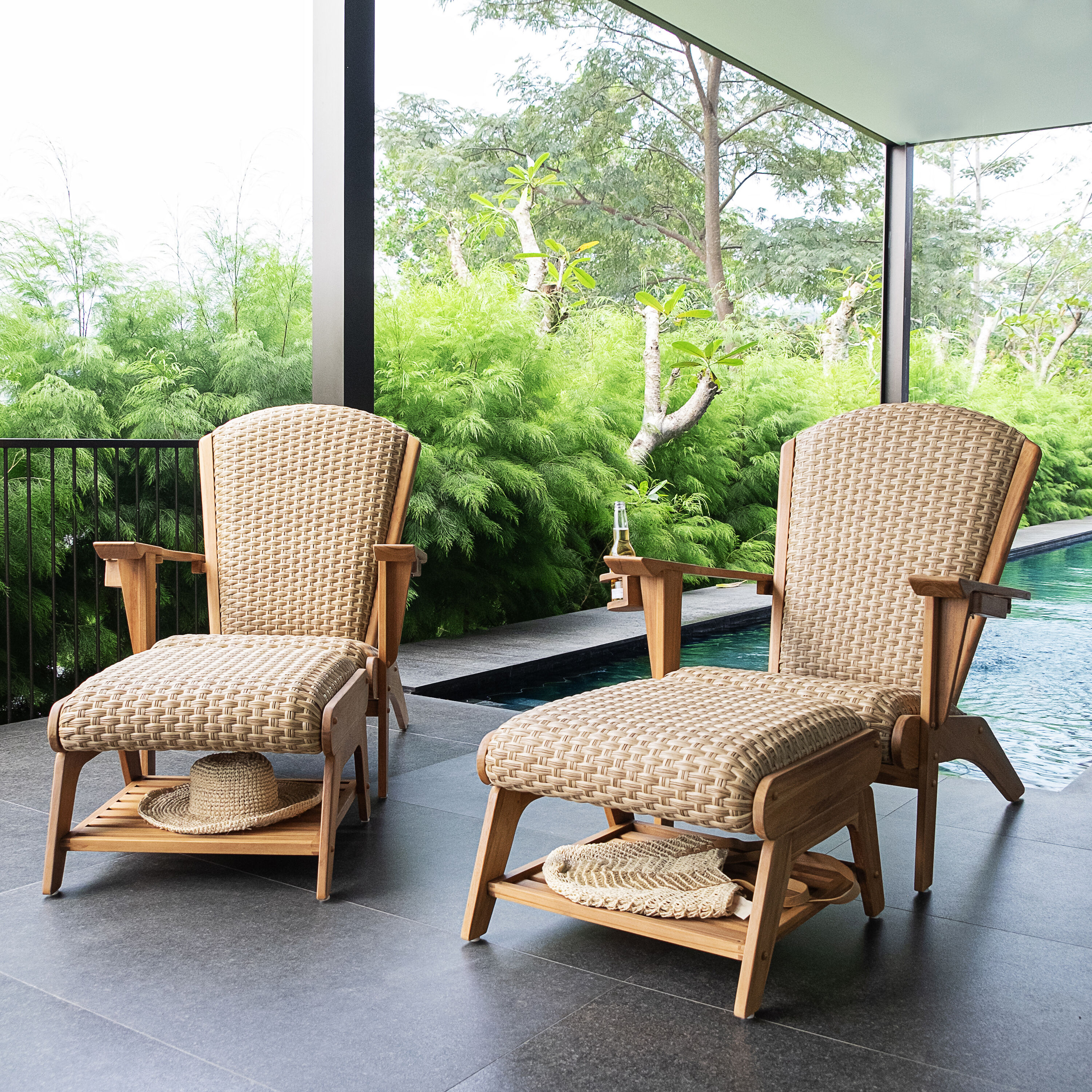 Cambridge Casual - Hudson 4 -Piece Wicker Patio Conversation Set