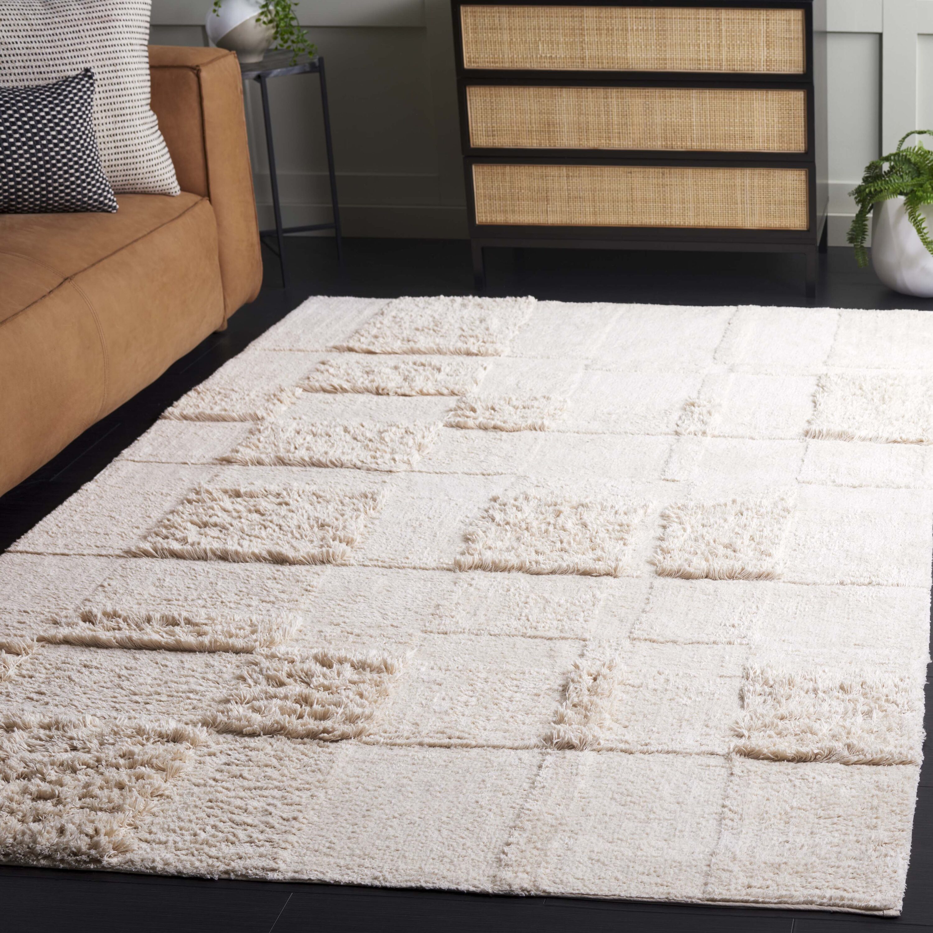  Easy Care 225 Ivory Contemporary 4Ft x 6Ft Small Rectangle Rug