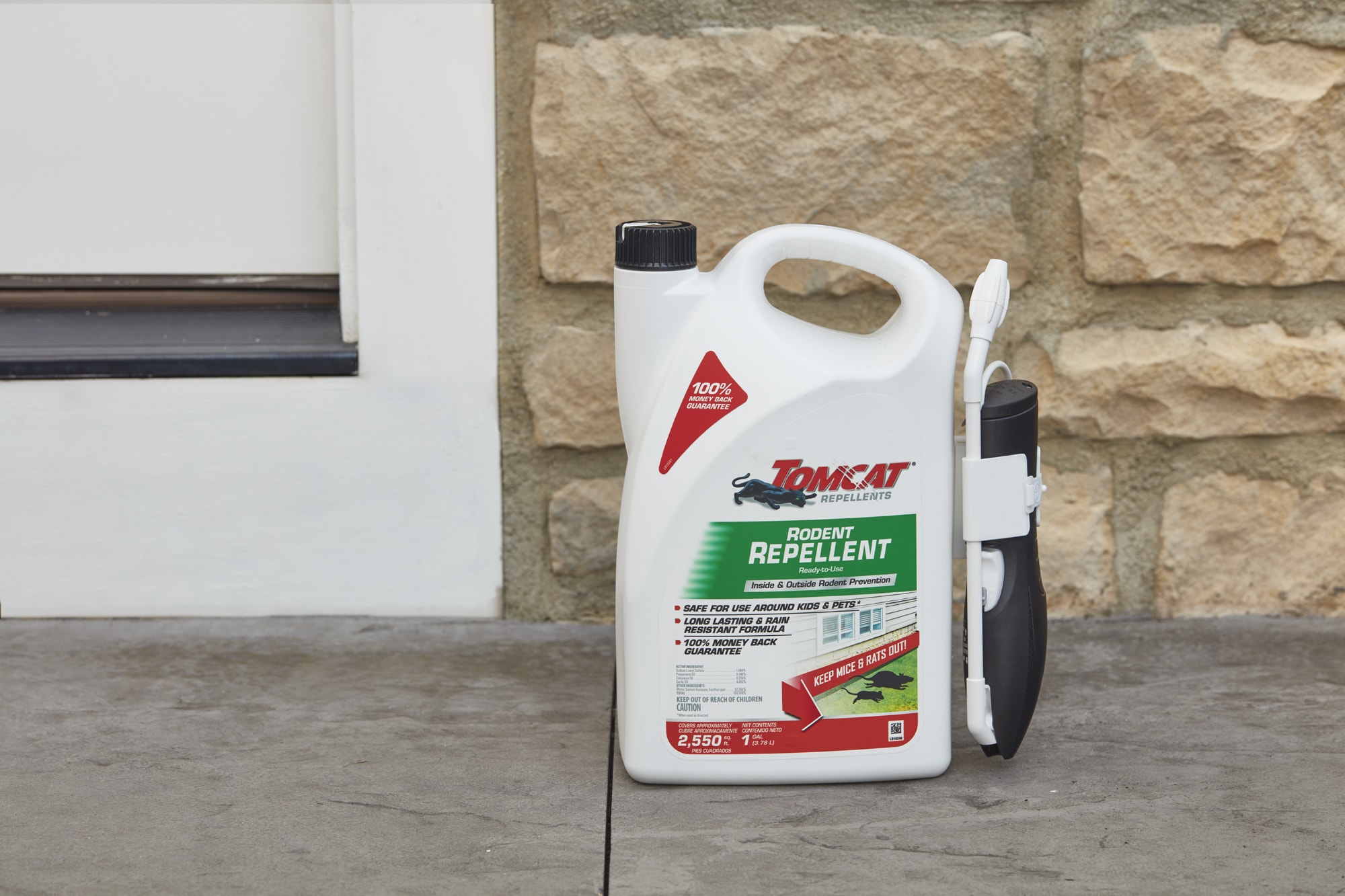 Tomcat® Mole & Gopher Repellent Ready-To-Spray