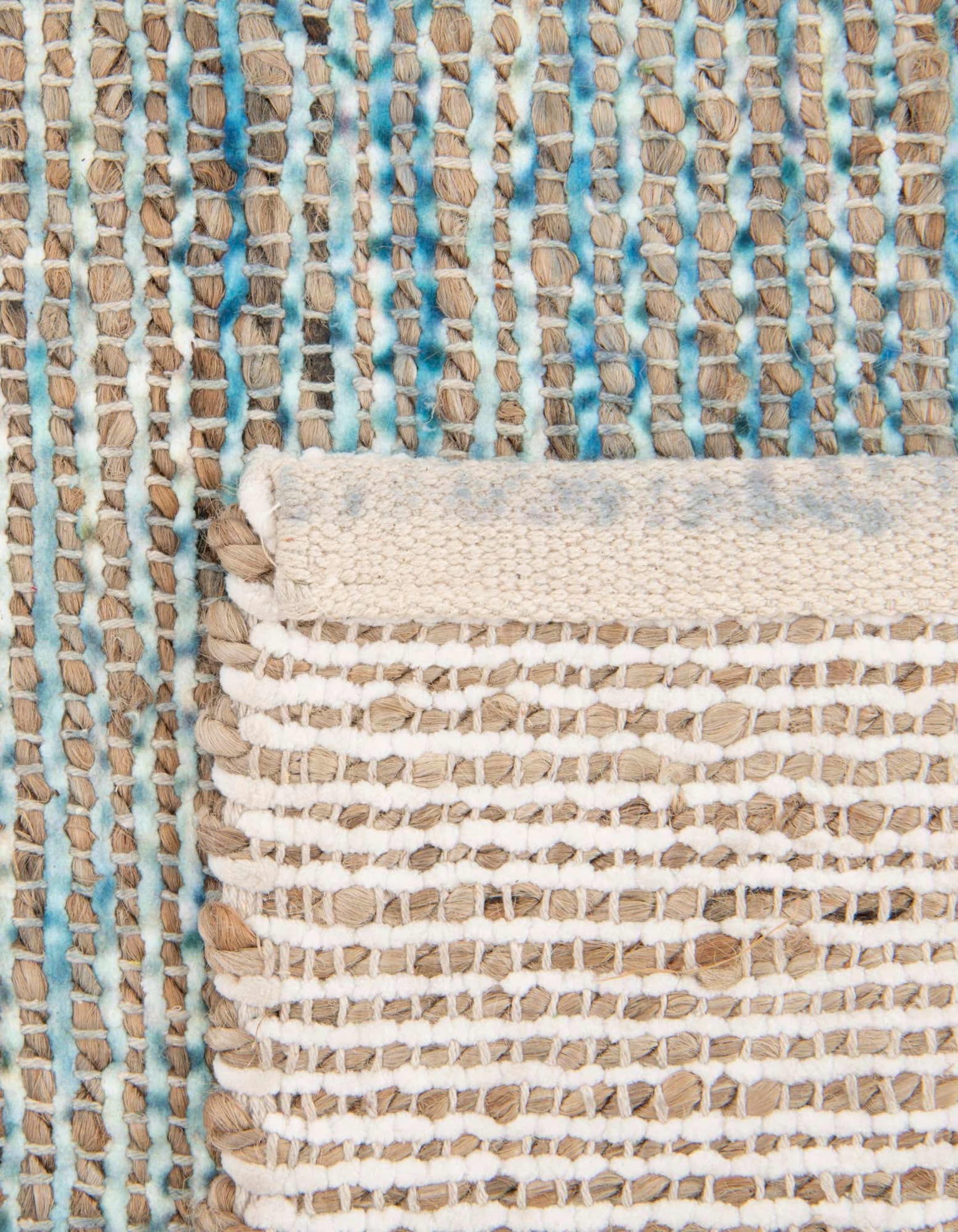 Unique Loom 3193940 rugs - View #2