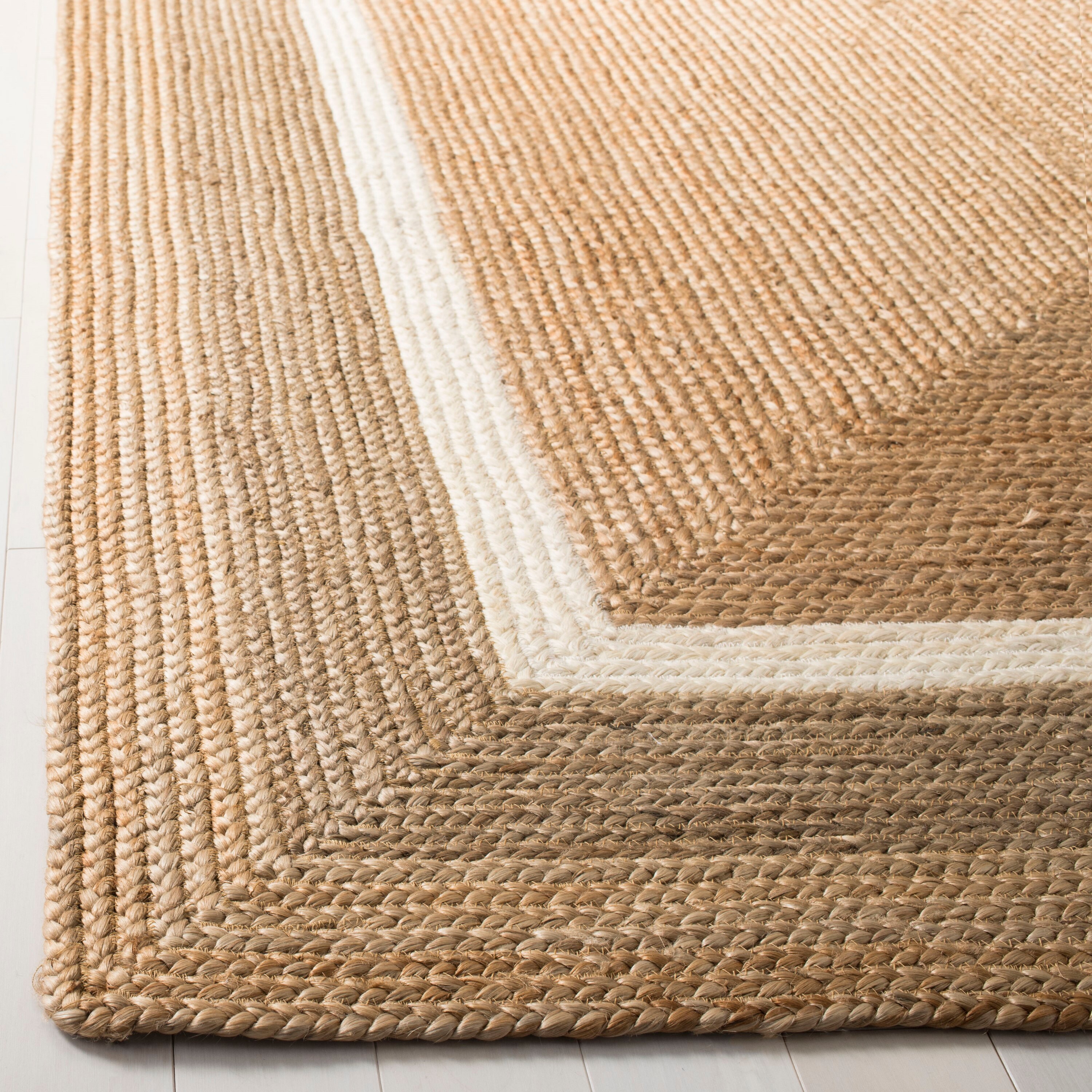 Natural and Gray Handwoven Jute Area Rug, 4' x 6'