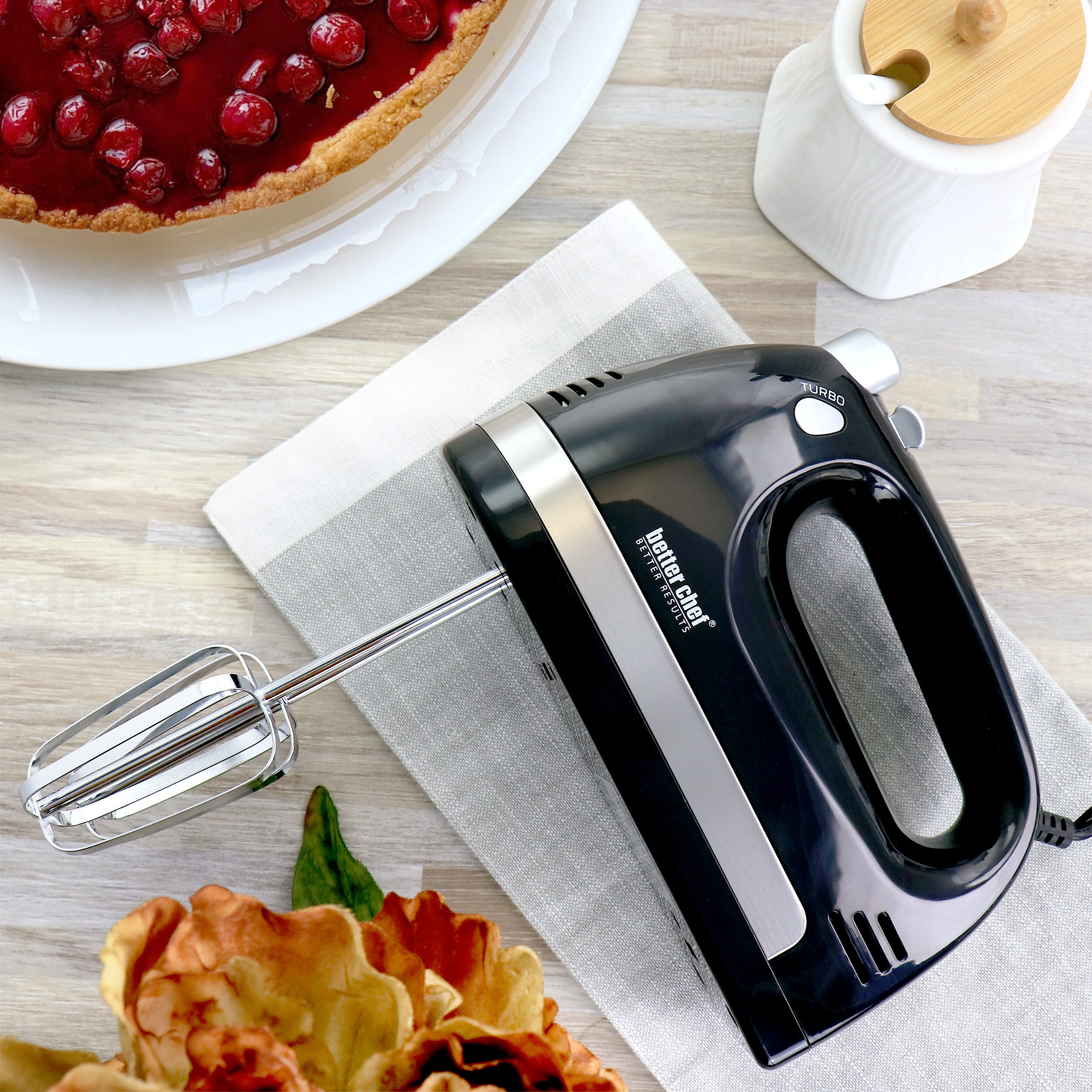 Courant 250W 5-Speed Hand Mixer 