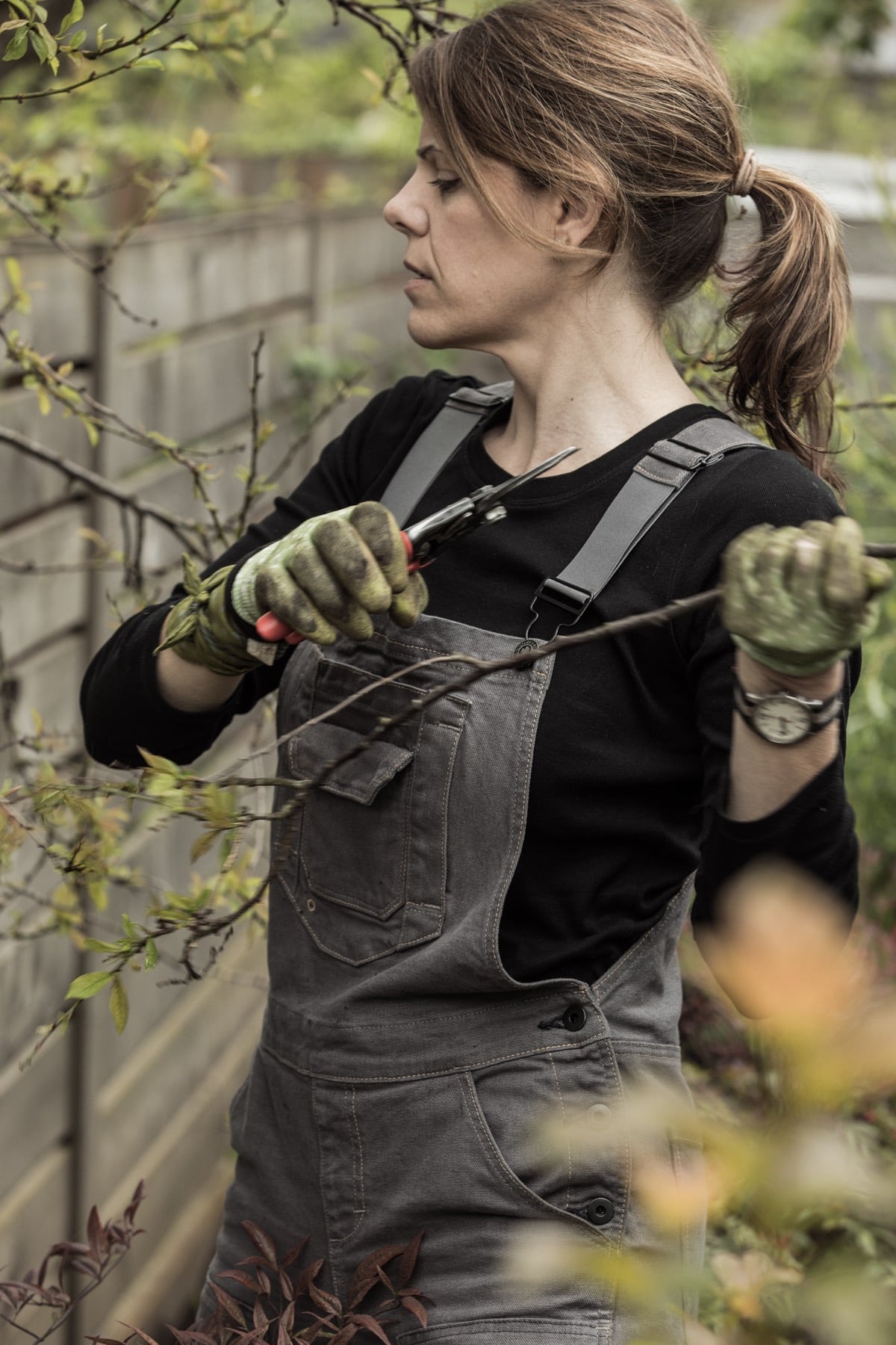 Dovetail Workwear Women's Dark Grey Canvas Overall in the Coveralls & Overalls  department at