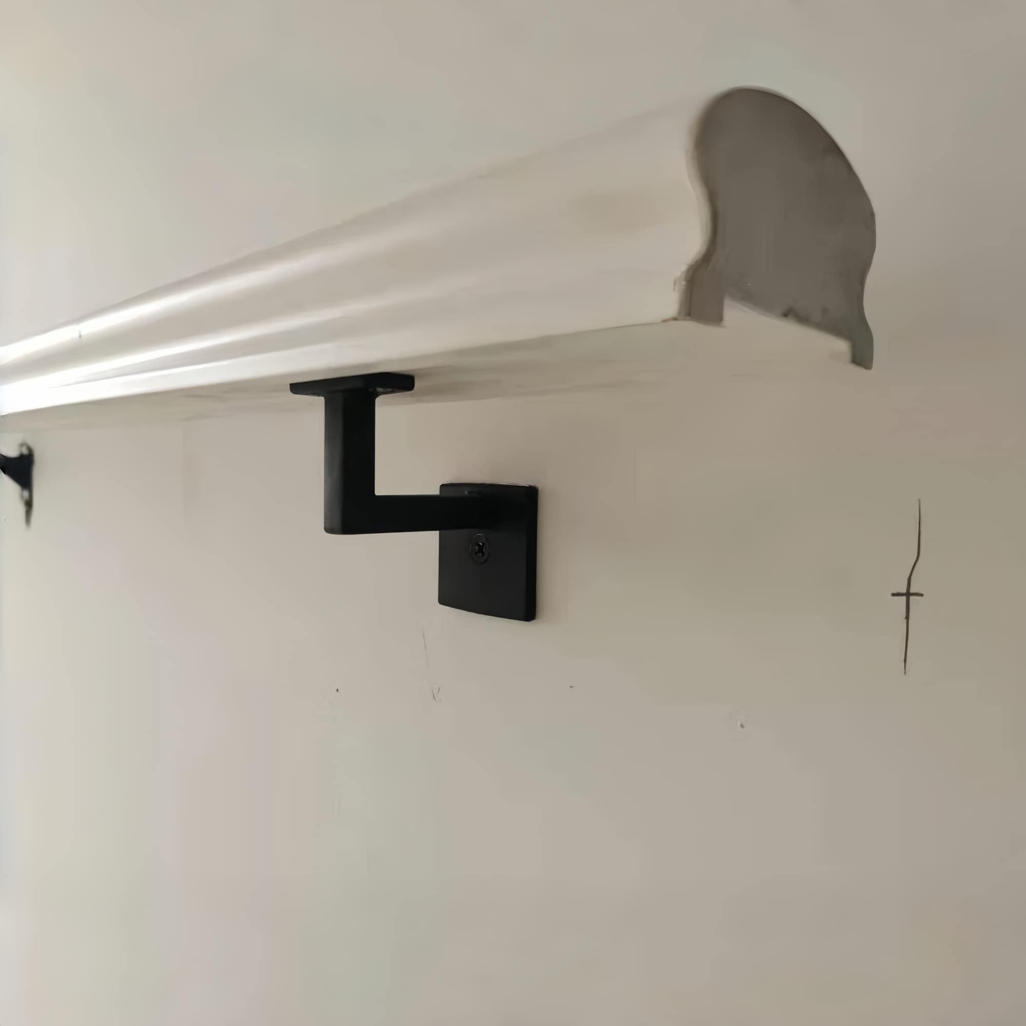 Numhew NHBEN27620 Interior-Stairpart-Railing - View #3