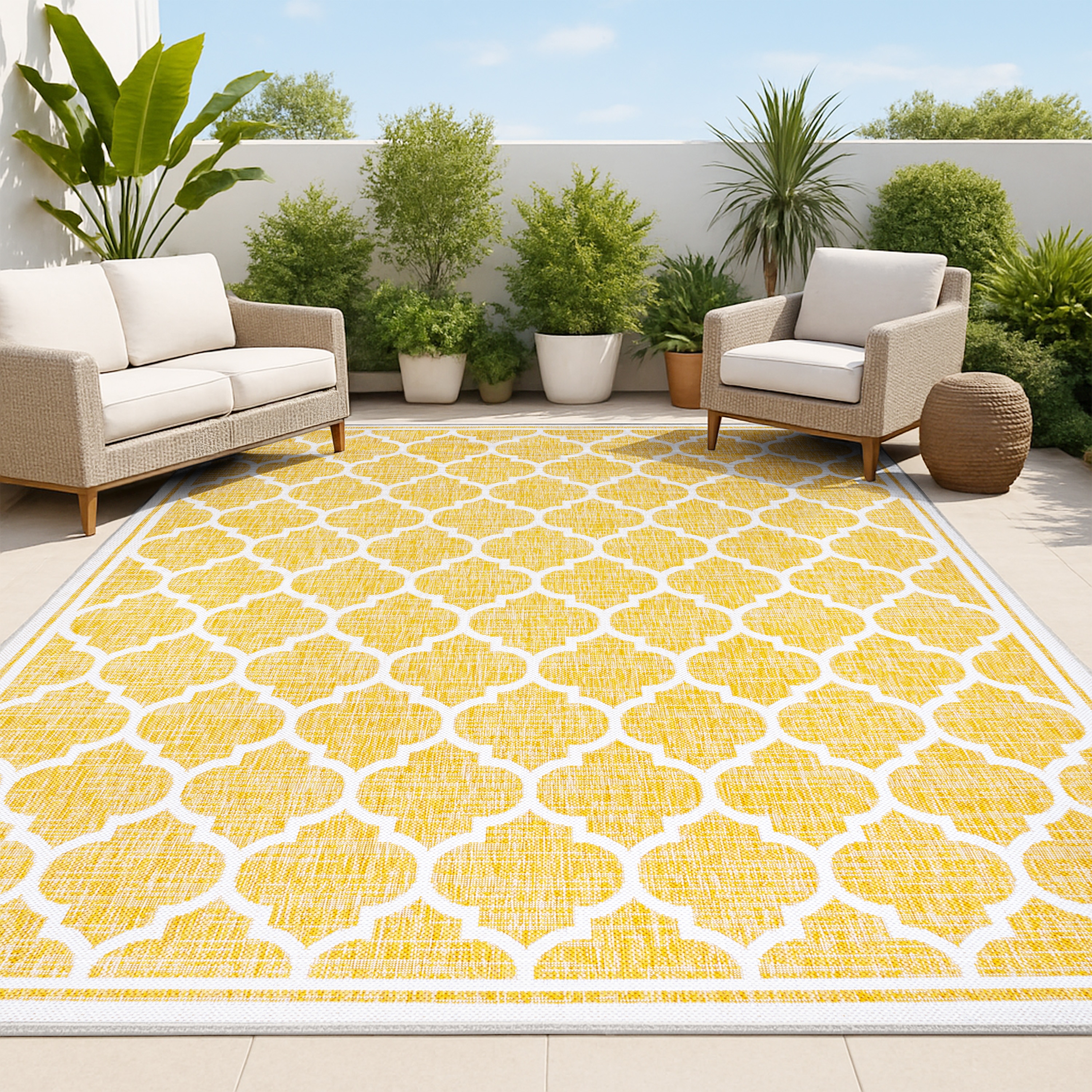 JONATHAN  Y SMB109F-4 Santa Monica Trebol Filigree Textured Weave 4 x 6 (ft) Loomed Polypropylene Yellow/Cream Rectangular Indoor/Outdoor Border Coastal Area rug