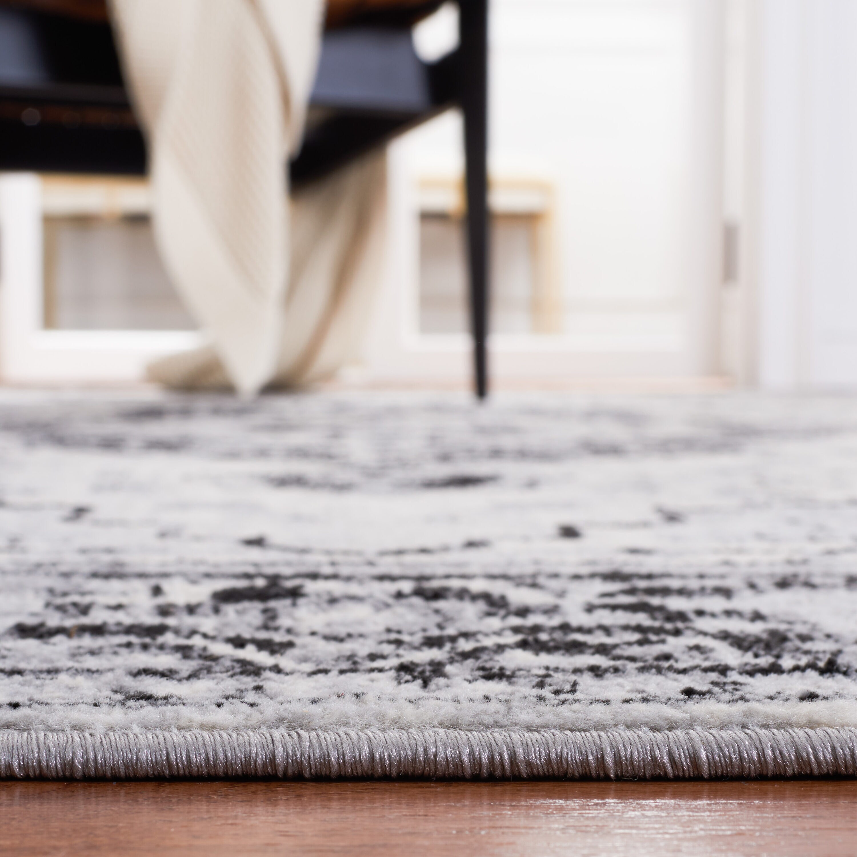 Safavieh BNT888Z-4 rugs - View #5
