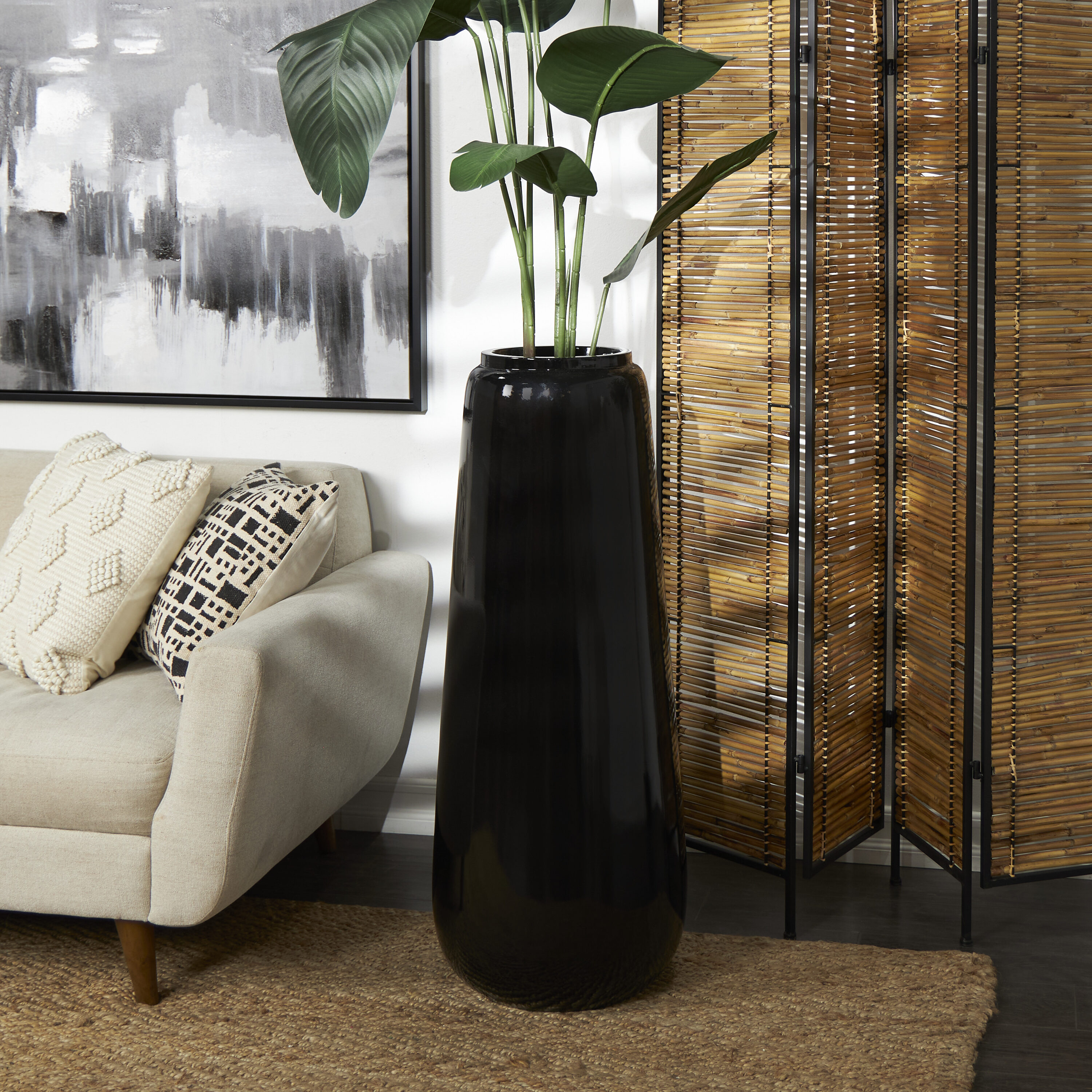 Grayson Lane 820140 Black Resin Modern Vase