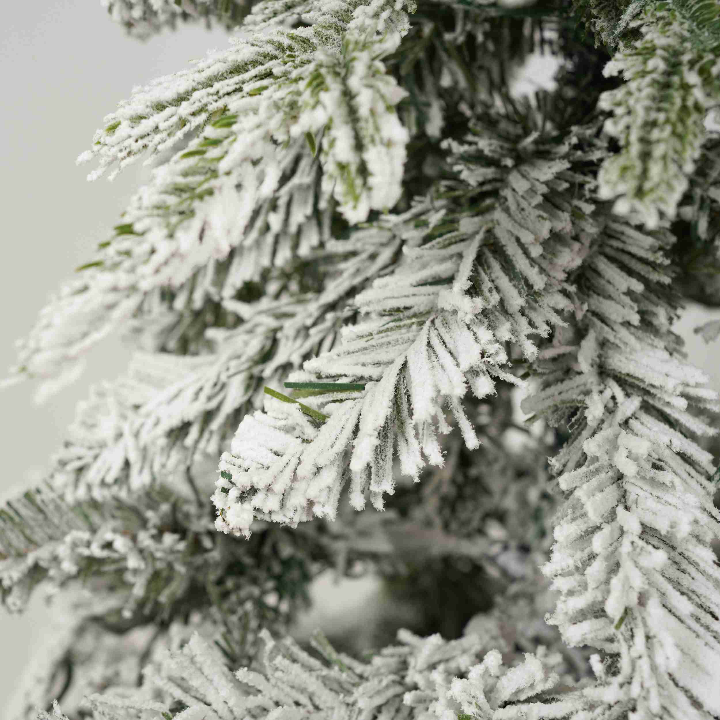 Runesay CHTREE-09 Artificial-Christmas-Trees - View #9