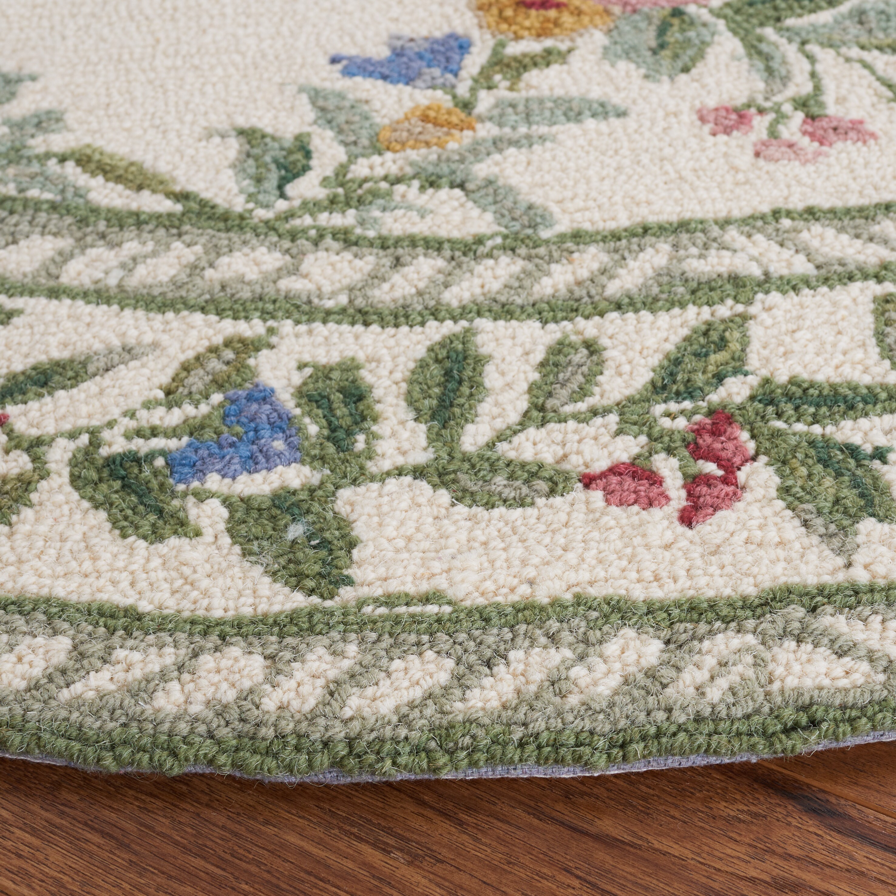 Safavieh HK60A-3R rugs - View #9