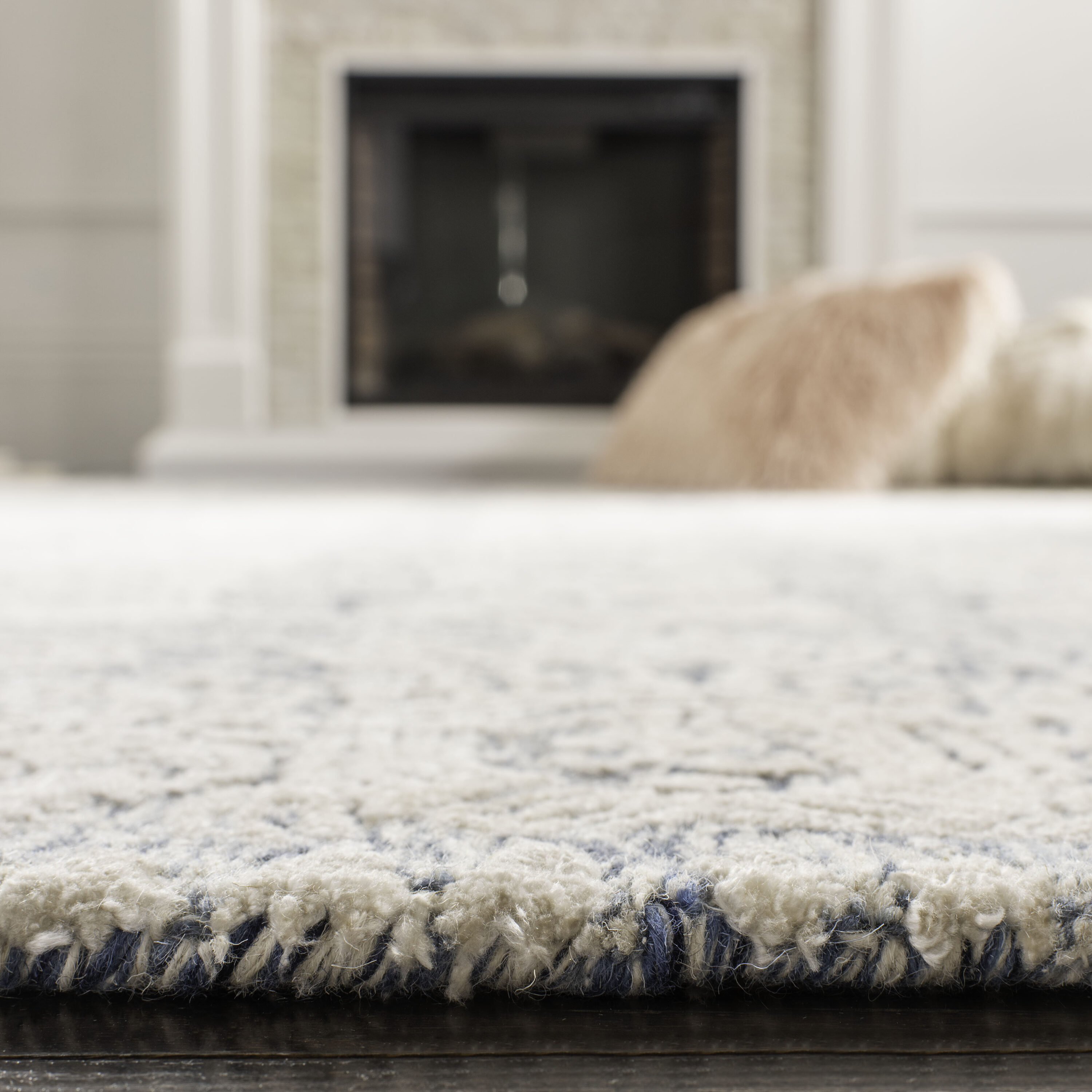 Safavieh GLM536M-4 rugs - View #4