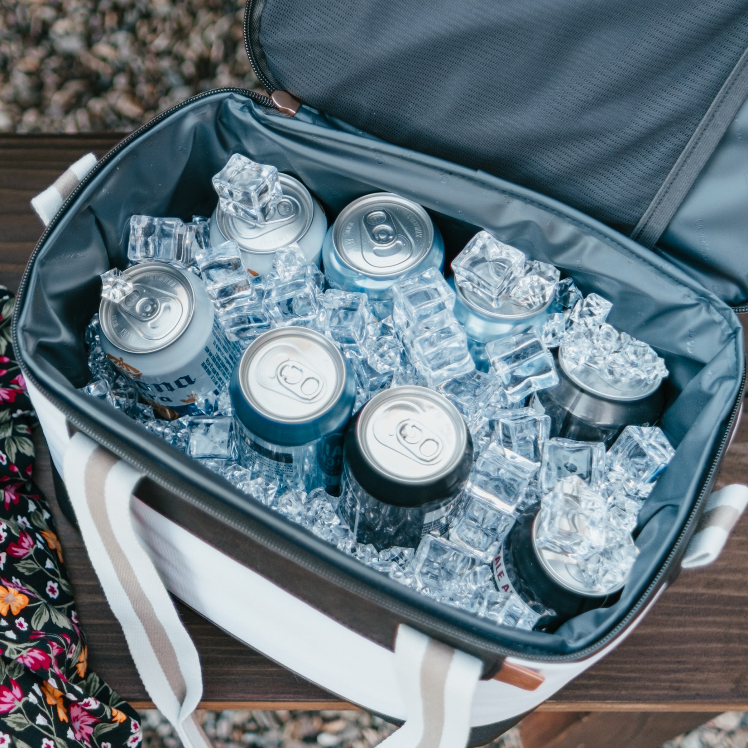CleverMade MLC-0002-1215 Portable-Coolers - View #4