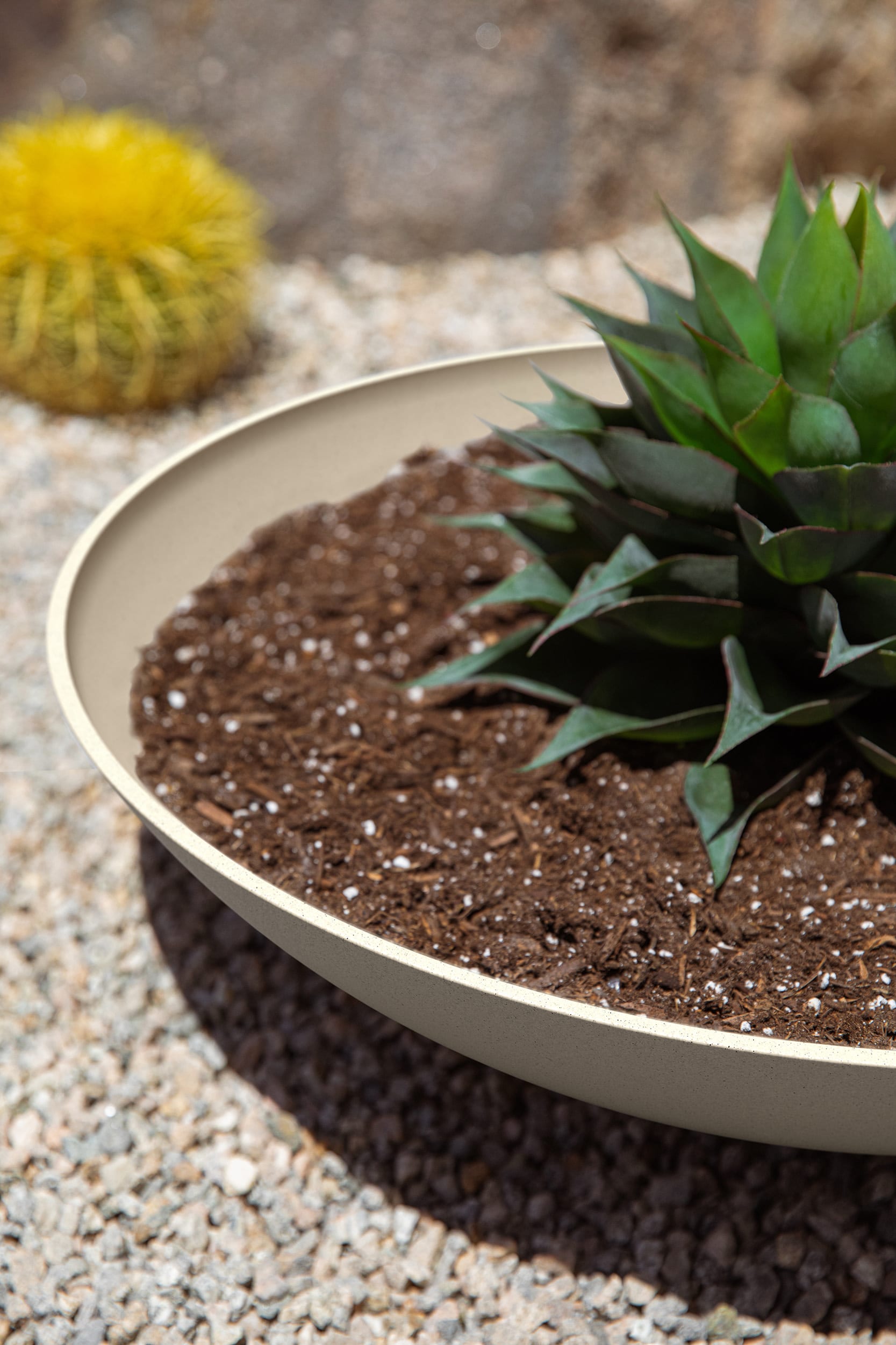 Sandstone 24" Round Plastic-Stone Indoor/Outdoor Planter