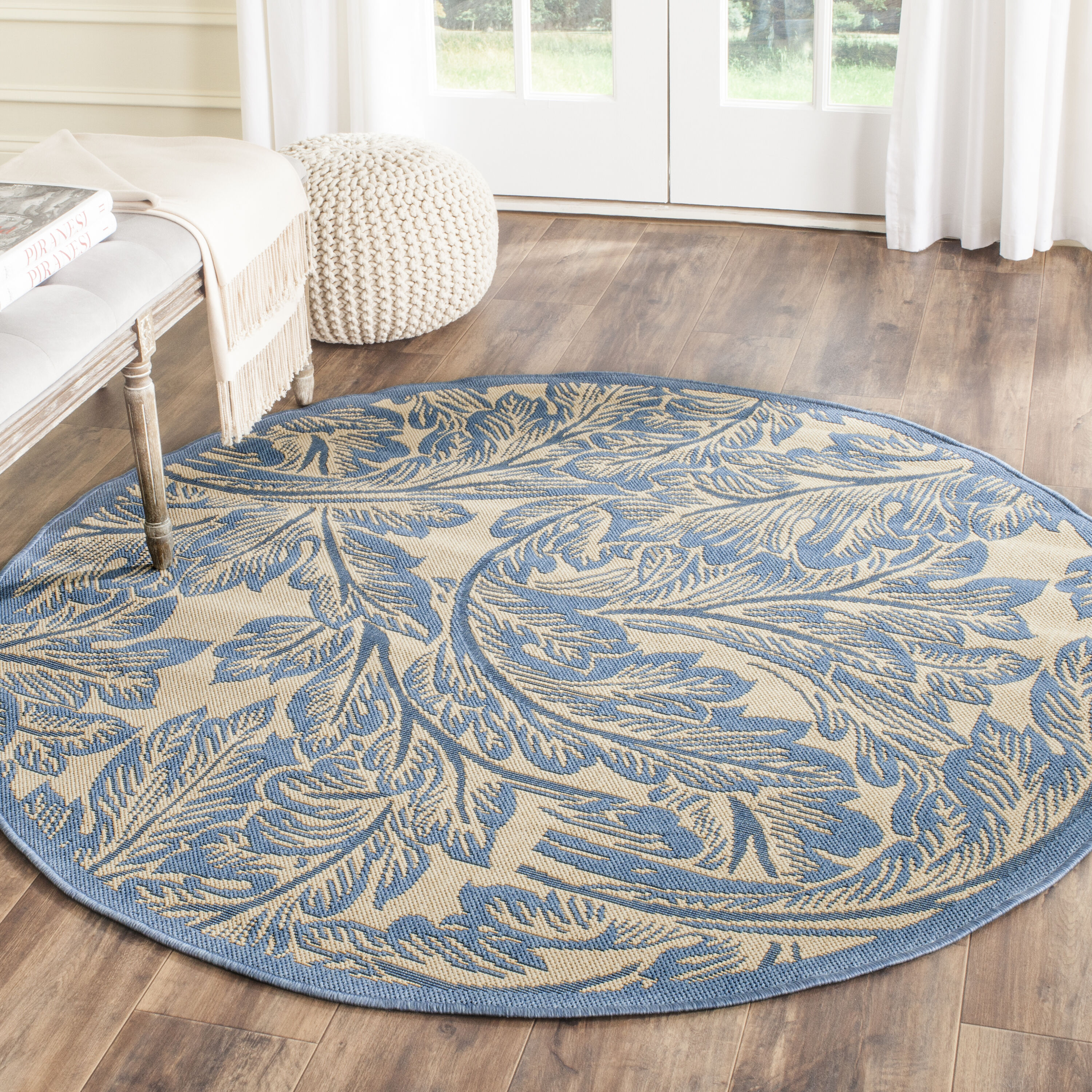 Safavieh CY2996-3101-5R Courtyard Morel 5 x 5 (ft) Loomed Polypropylene Natural/Blue Round Indoor/Outdoor Floral/Botanical Coastal Area rug