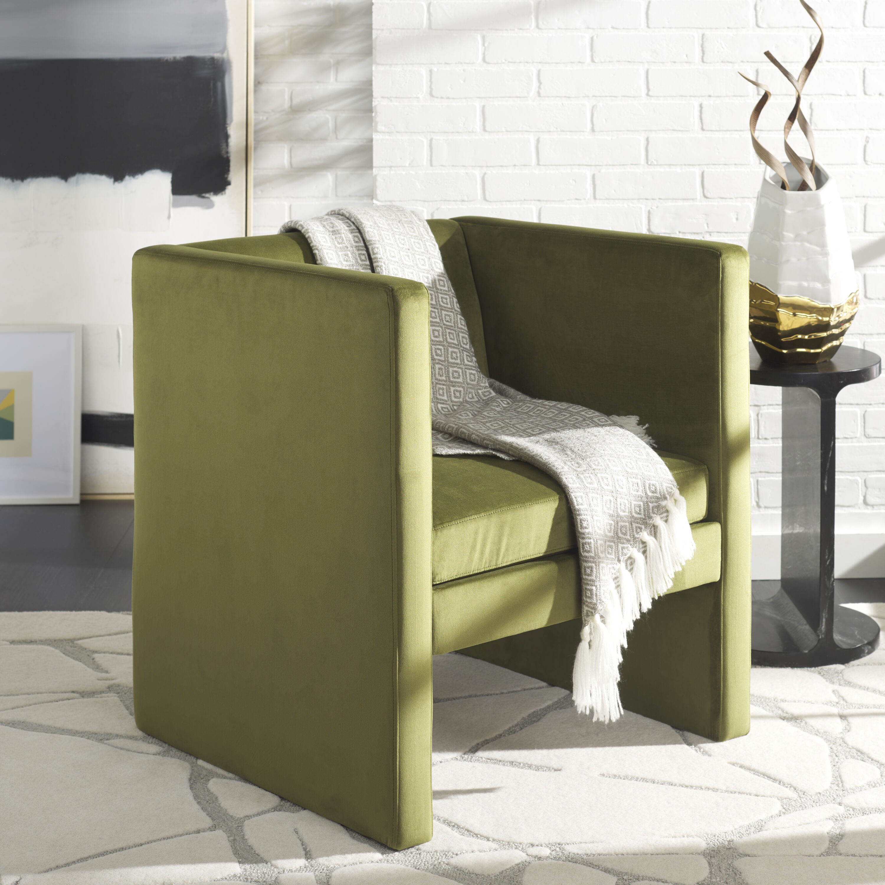 Safavieh ACH4012A Gisle Modern Olive Green Velvet Accent Chair