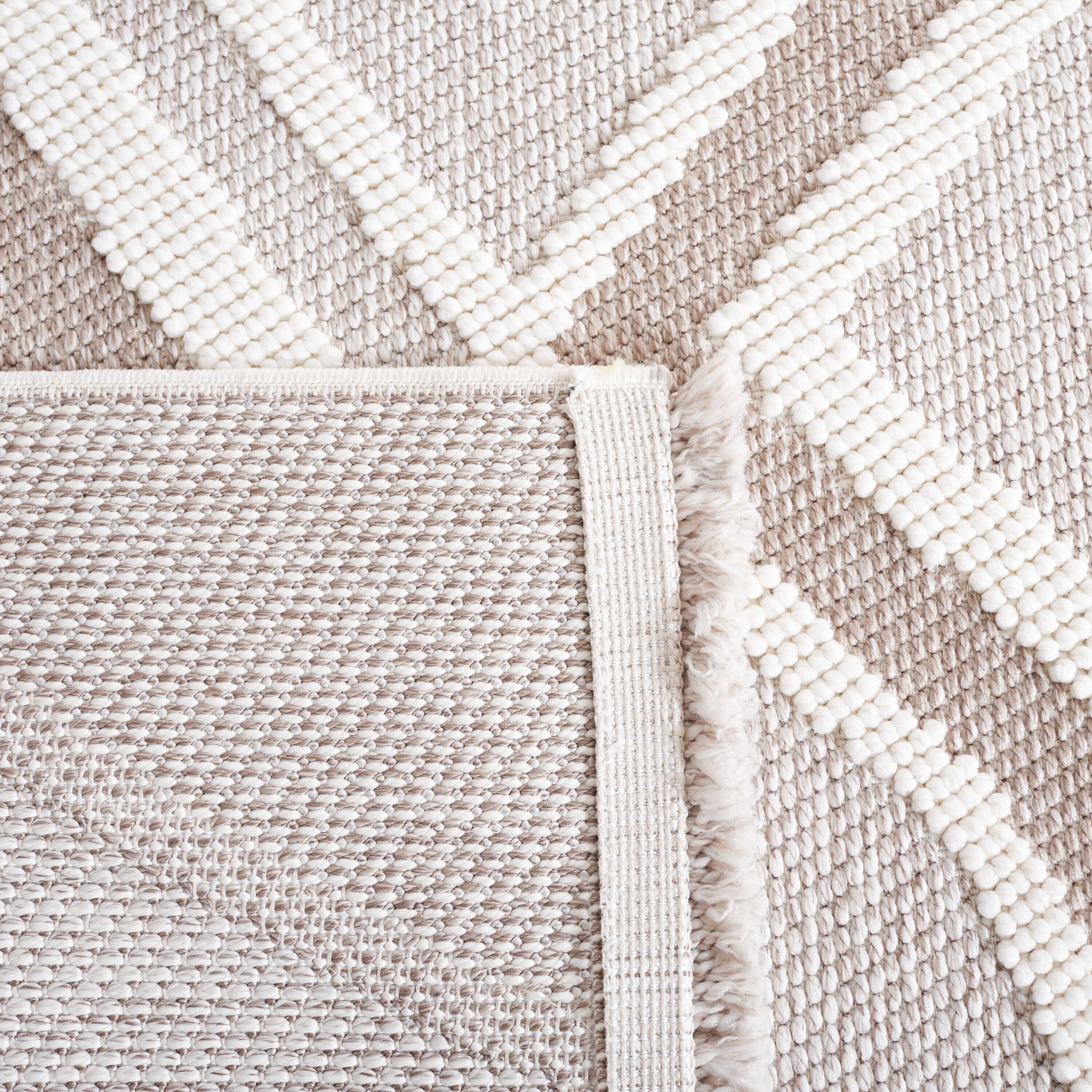 Safavieh LOT110B-7SQ rugs - View #3